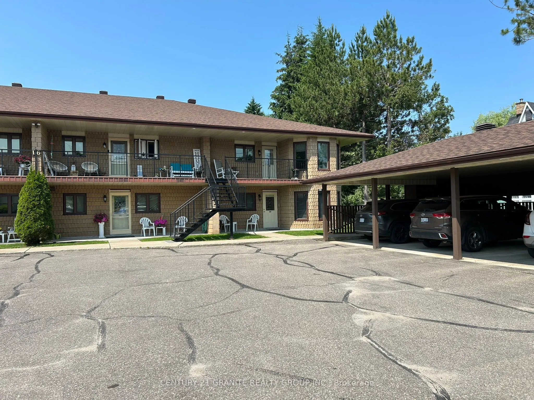 16 Alice Street, #4