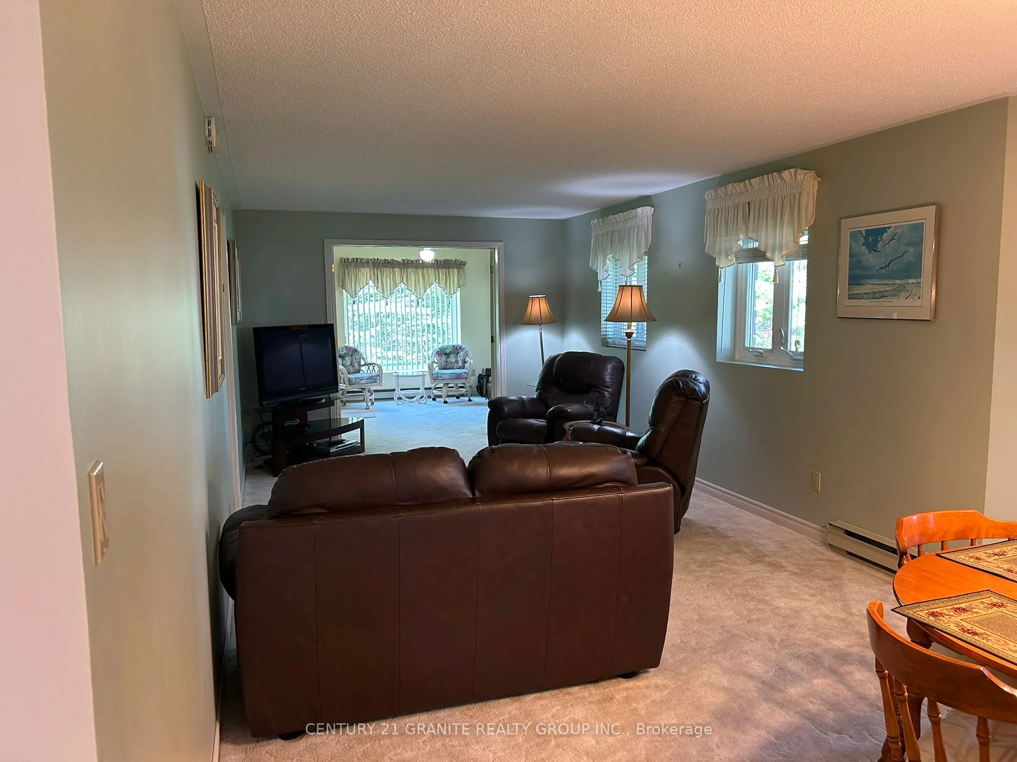 16 Alice Street, #4