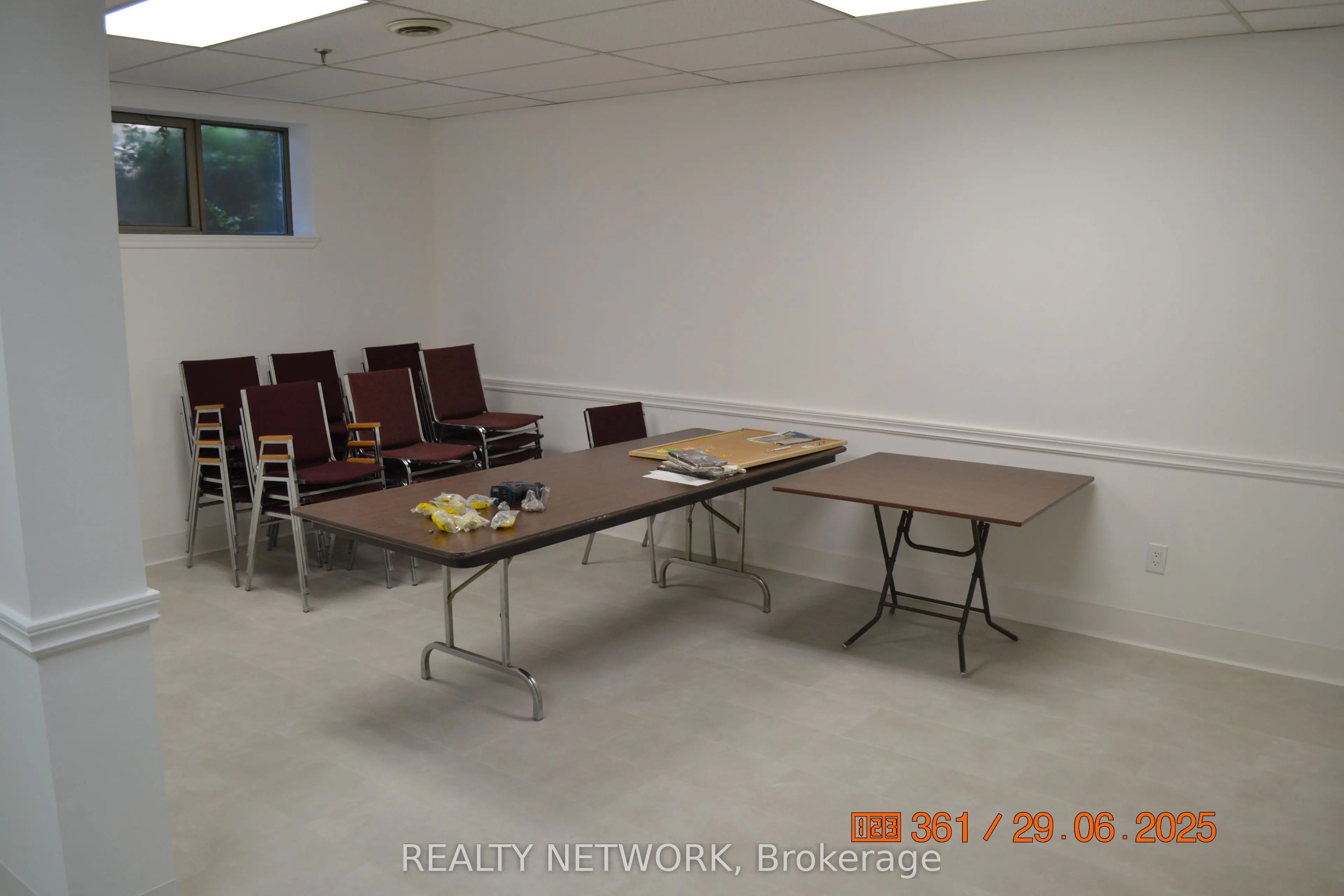 8 Village Green Boulevard, #811