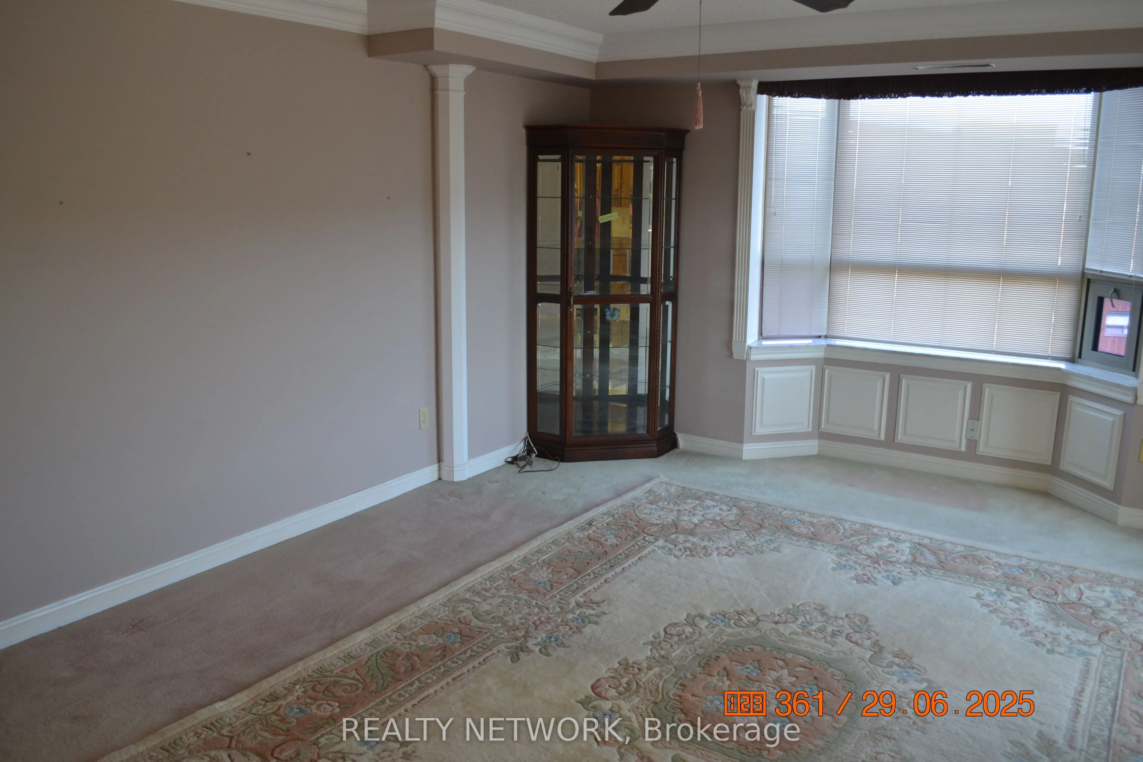 8 Village Green Boulevard, #811