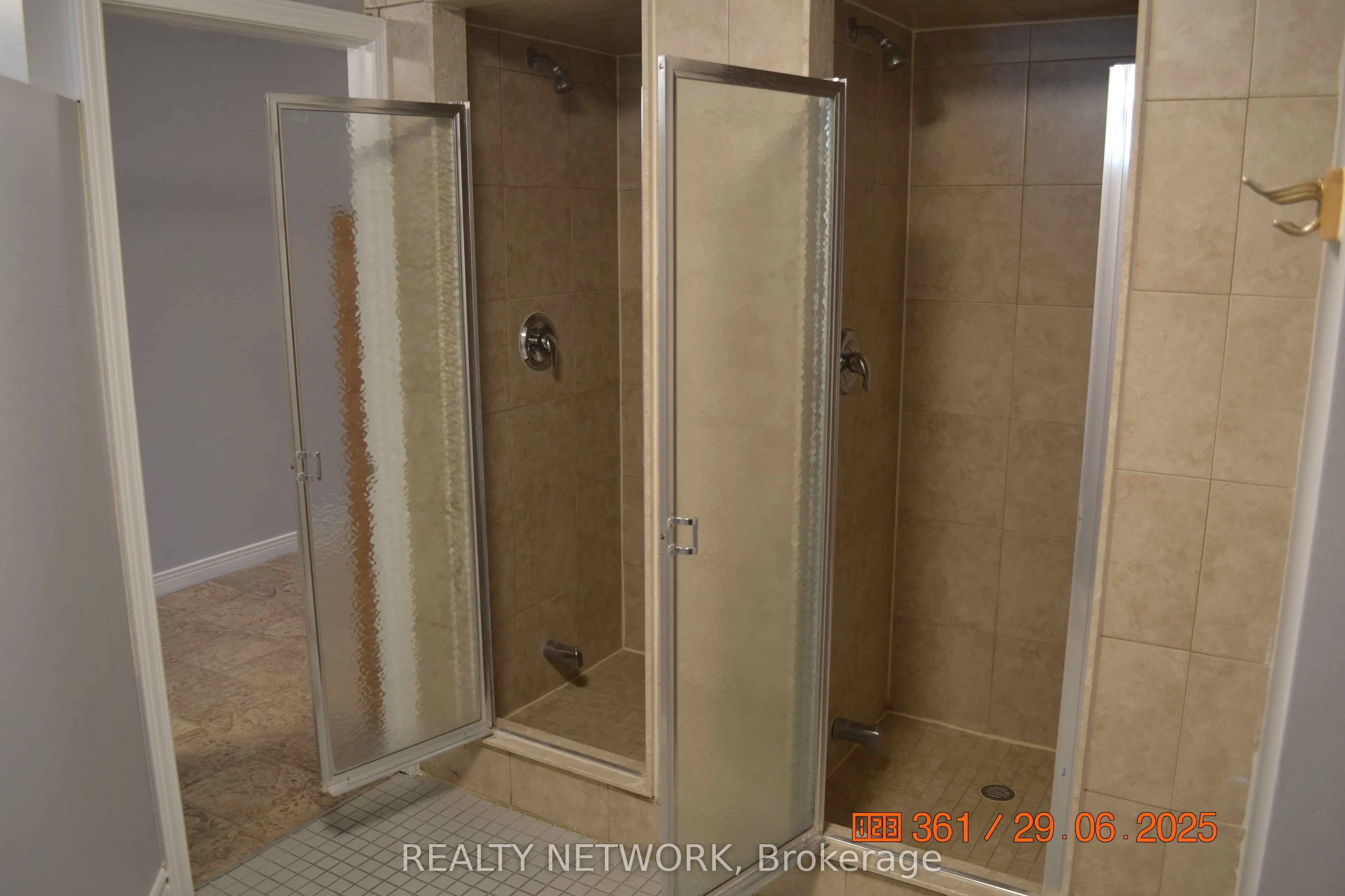 8 Village Green Boulevard, #811