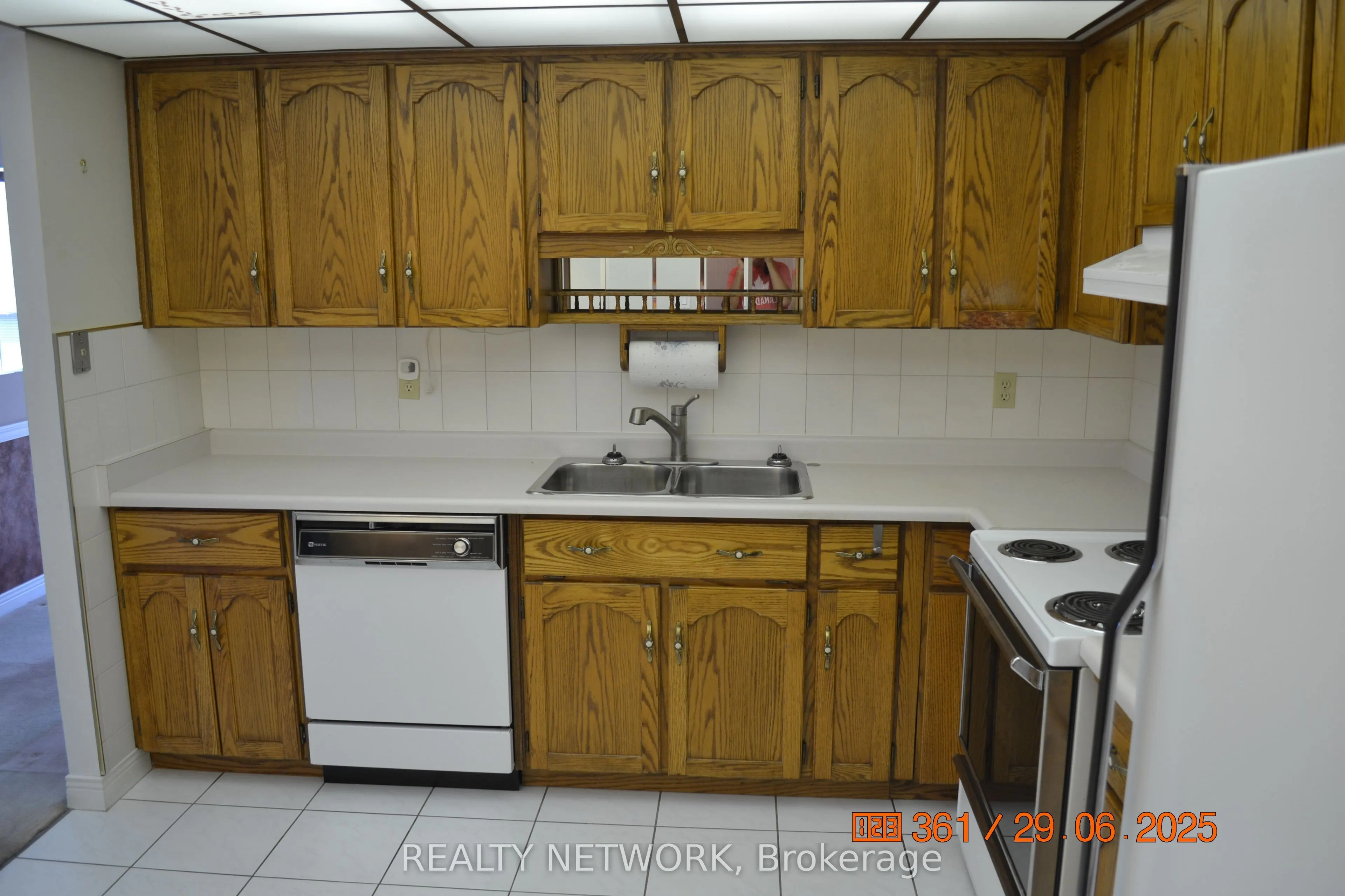 8 Village Green Boulevard, #811
