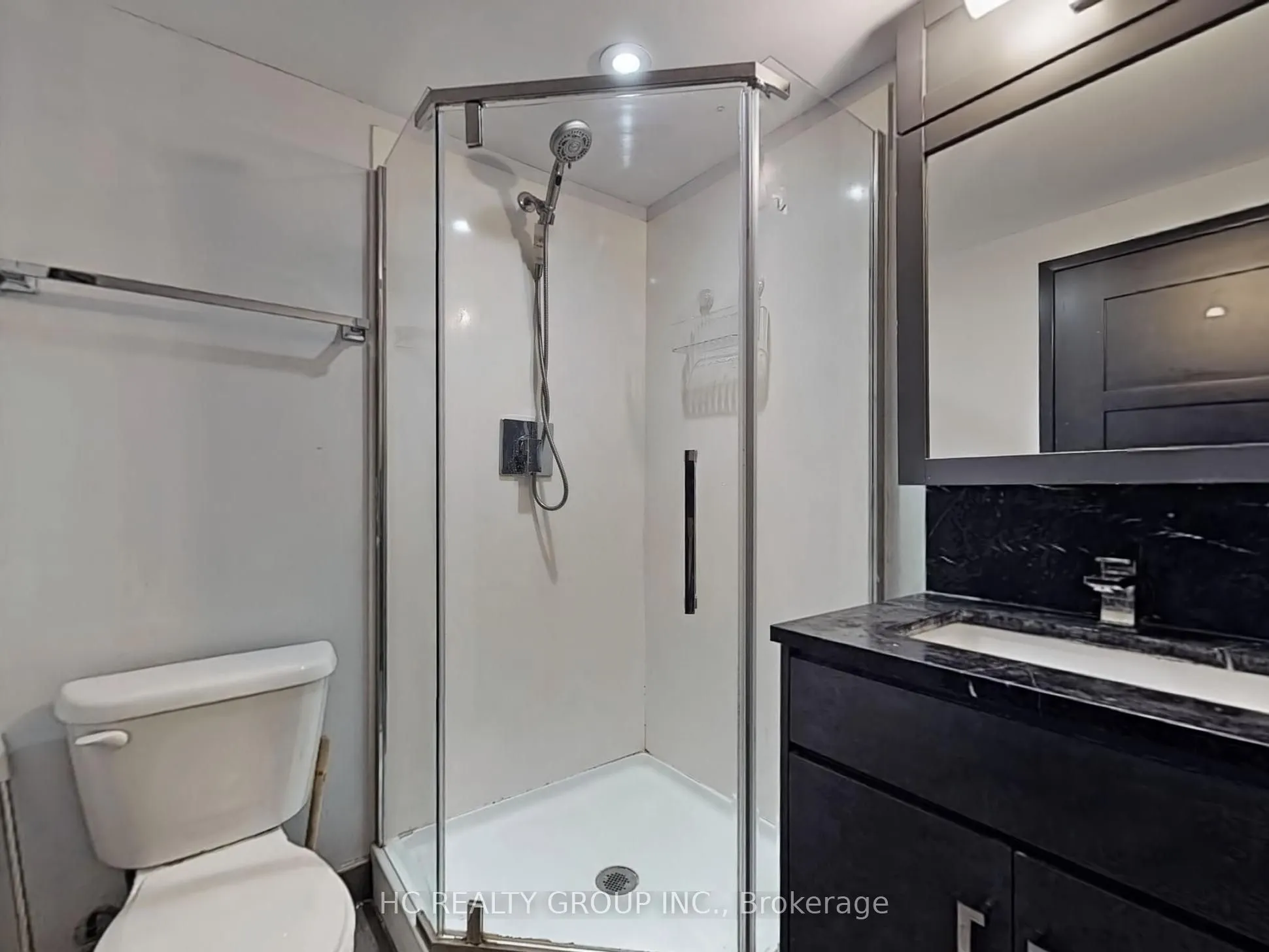 330 Phillip Street, #S2405