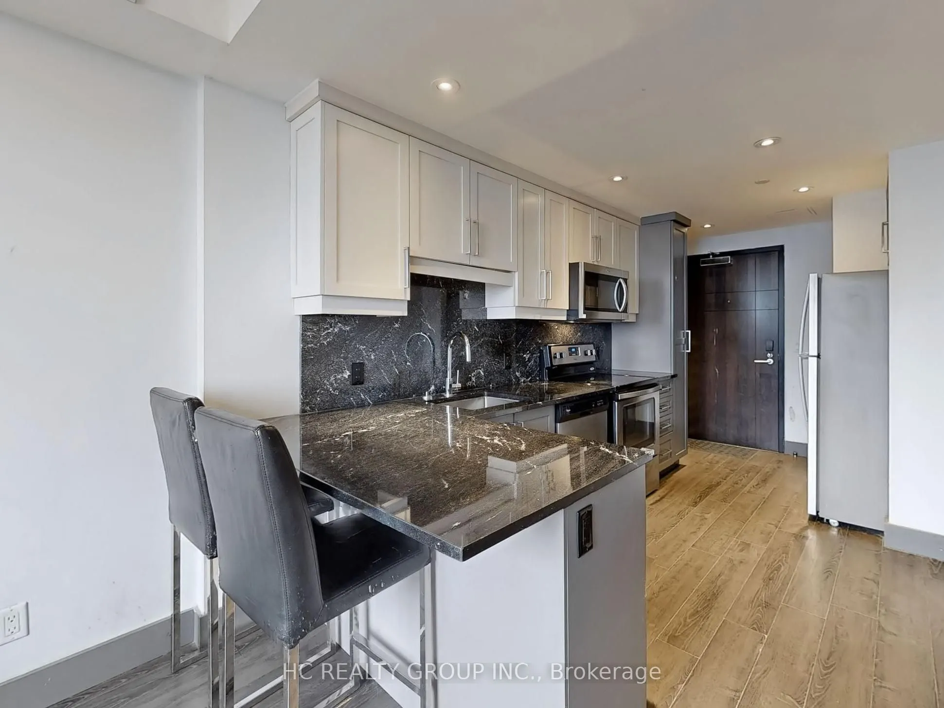 330 Phillip Street, #S2405