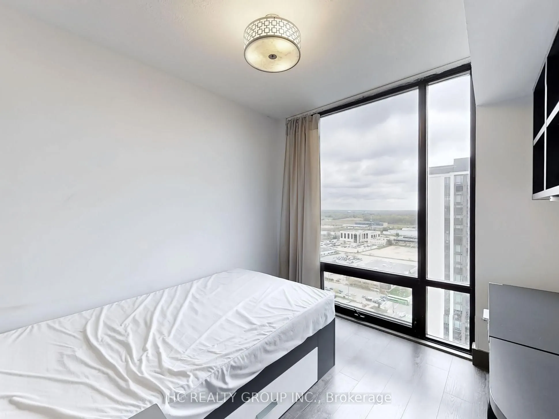 330 Phillip Street, #S2405
