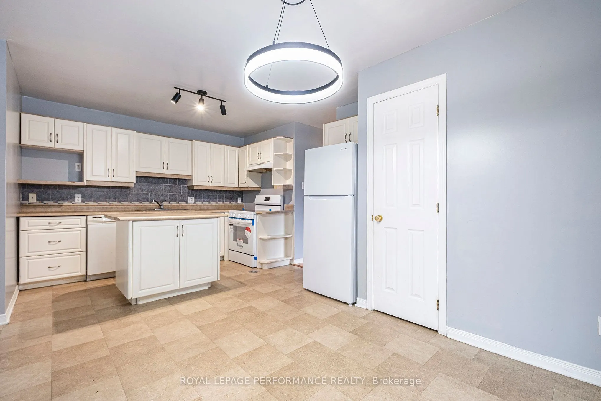 2171 Glen Brook Drive