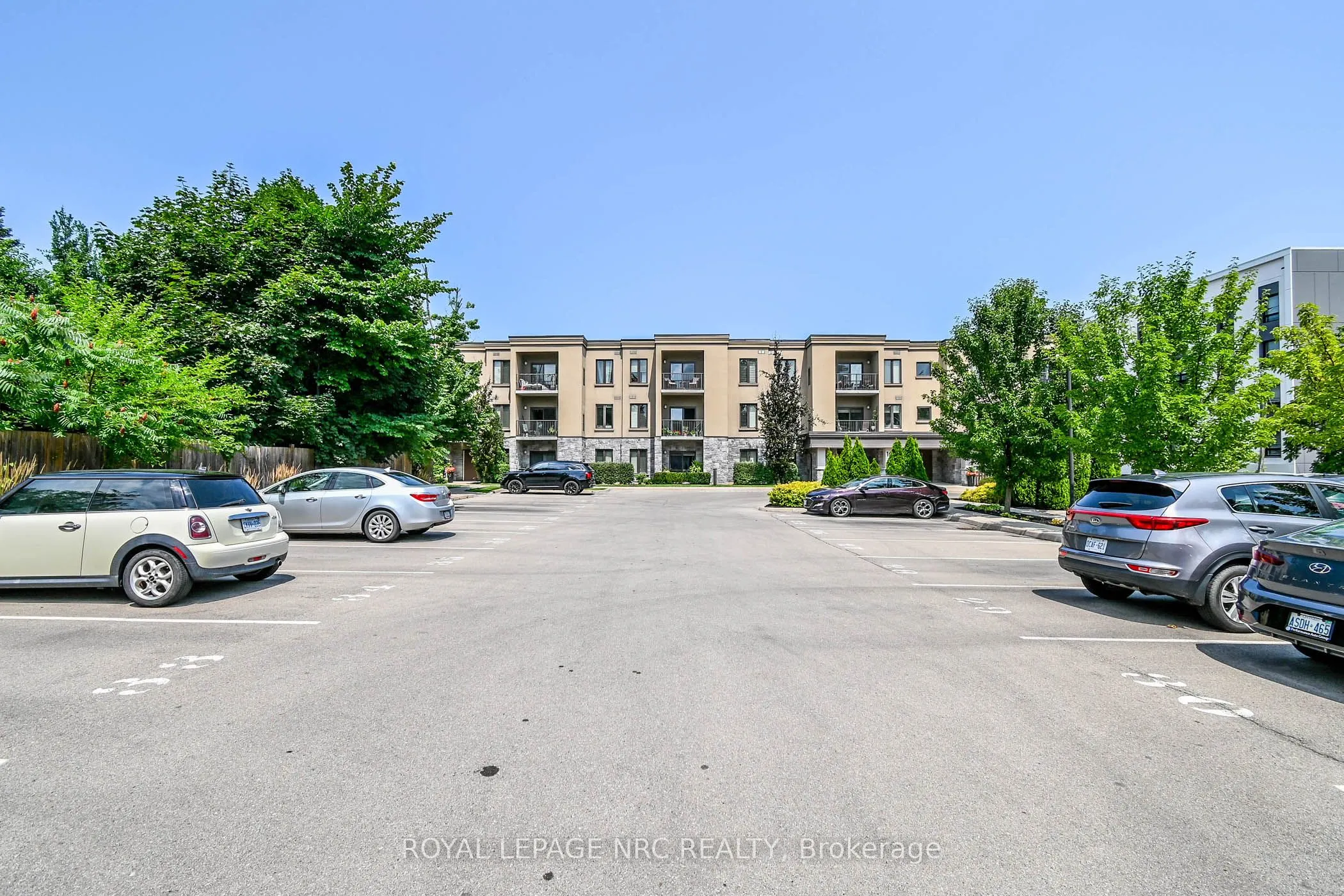 16 Sullivan Avenue, #203