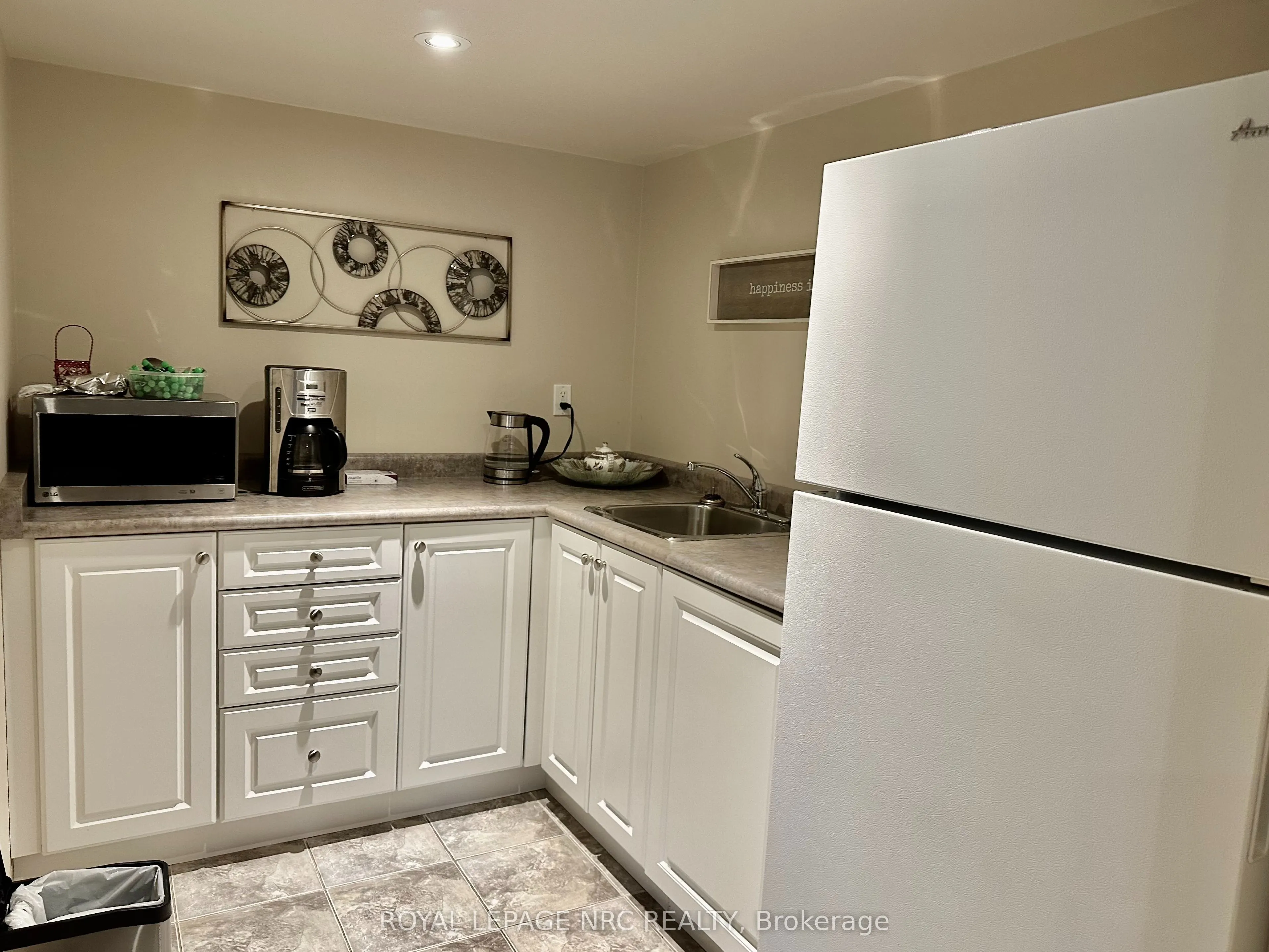 16 Sullivan Avenue, #203