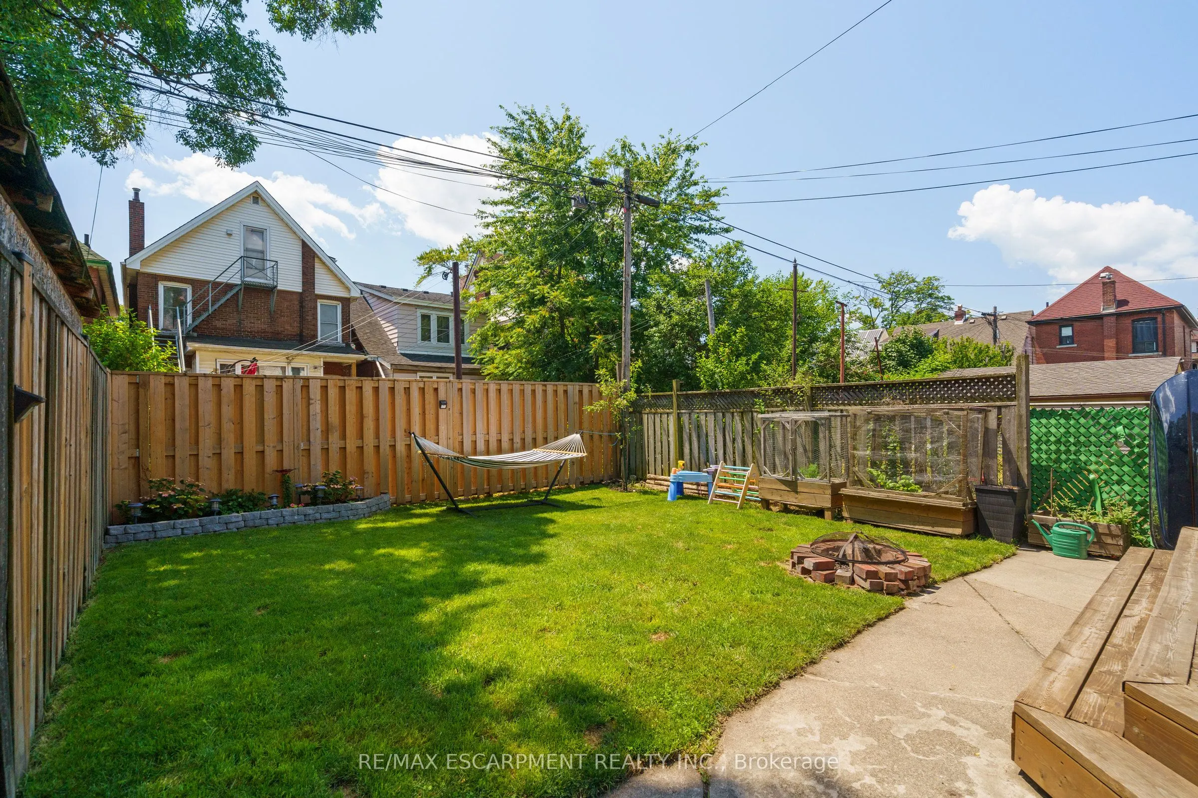 74 Rosemont Avenue