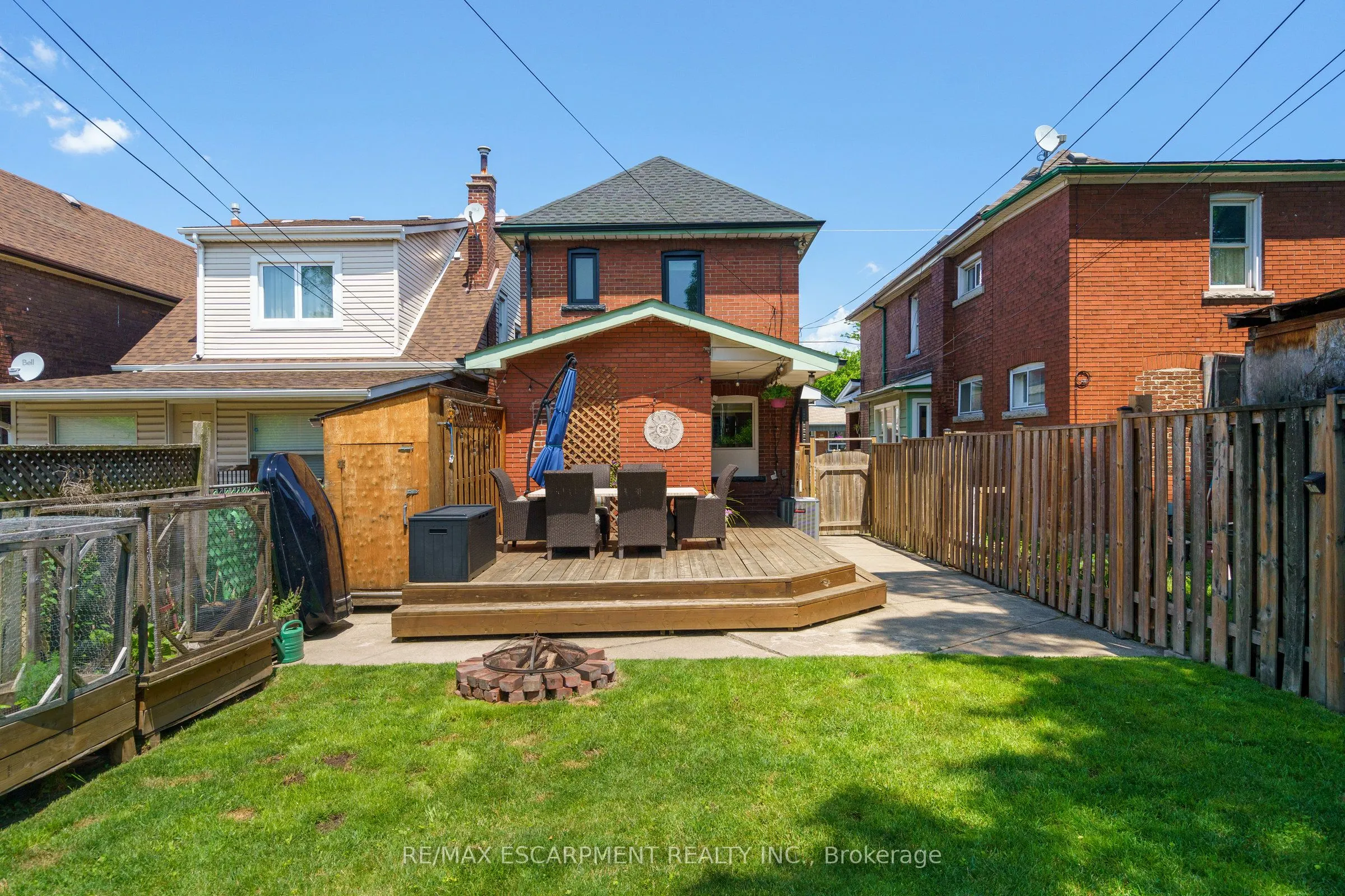 74 Rosemont Avenue