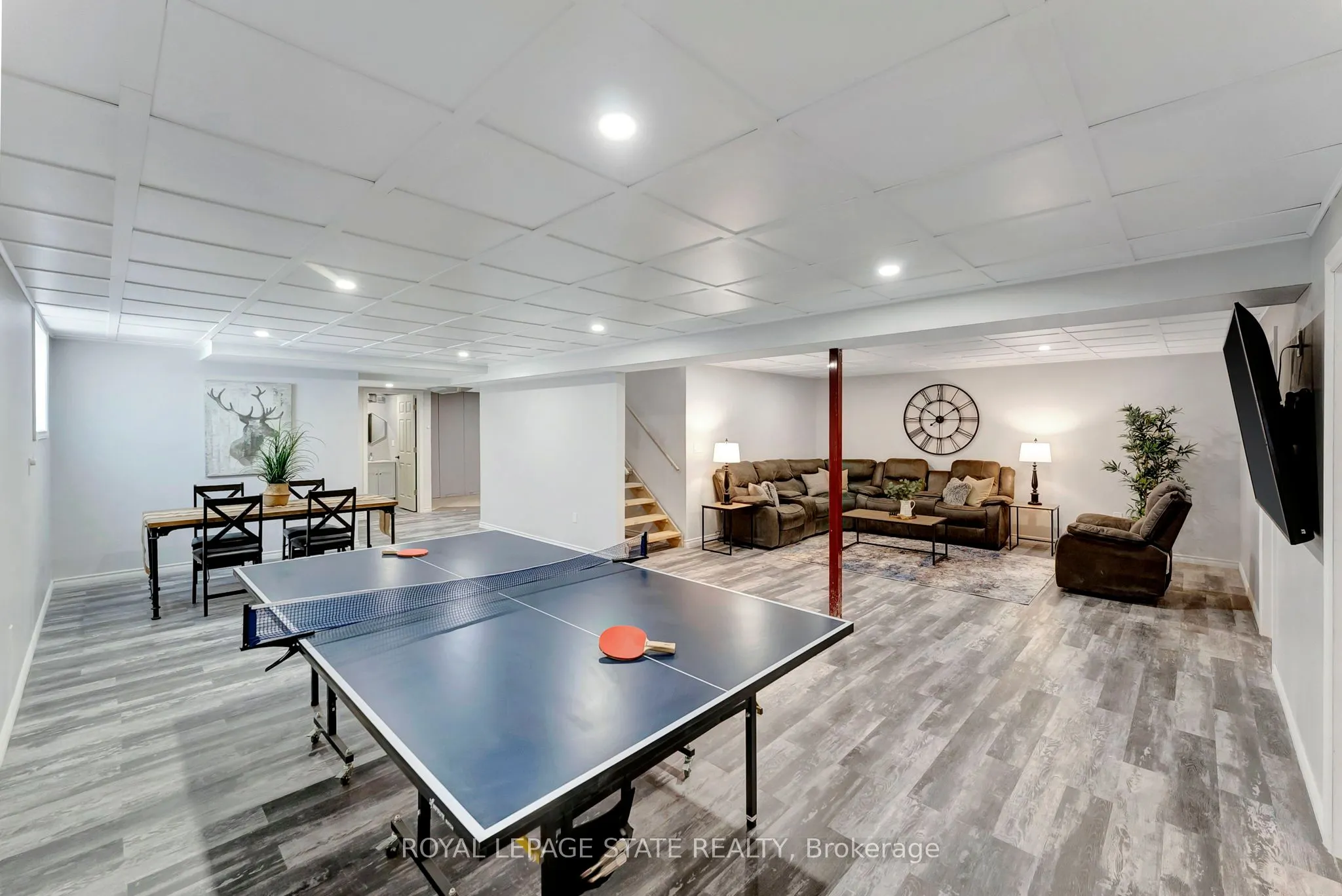 4881 Mapleview Crescent
