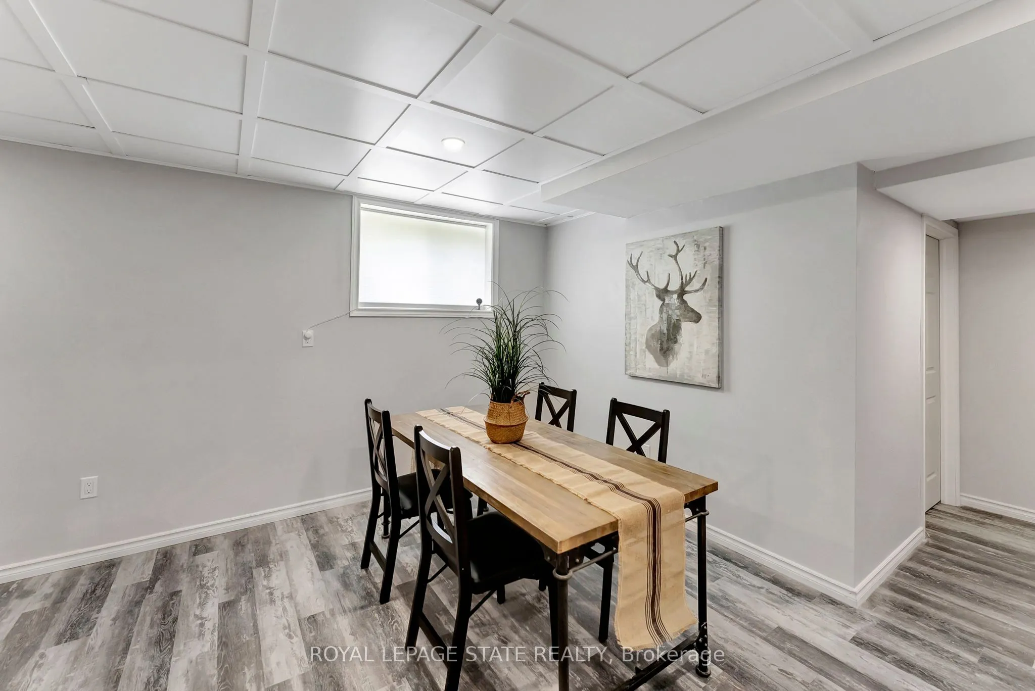 4881 Mapleview Crescent