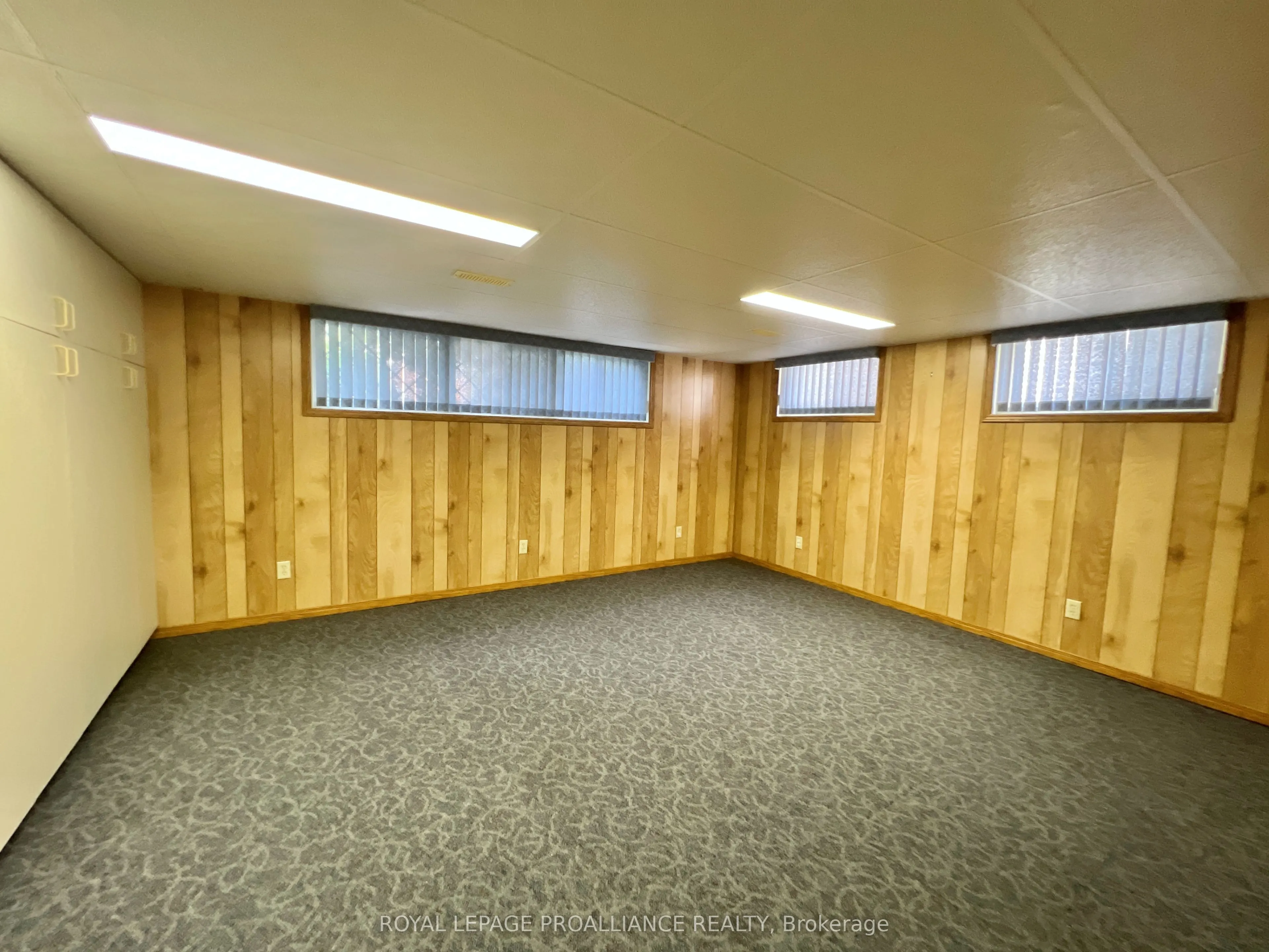 21 Dunnett Boulevard