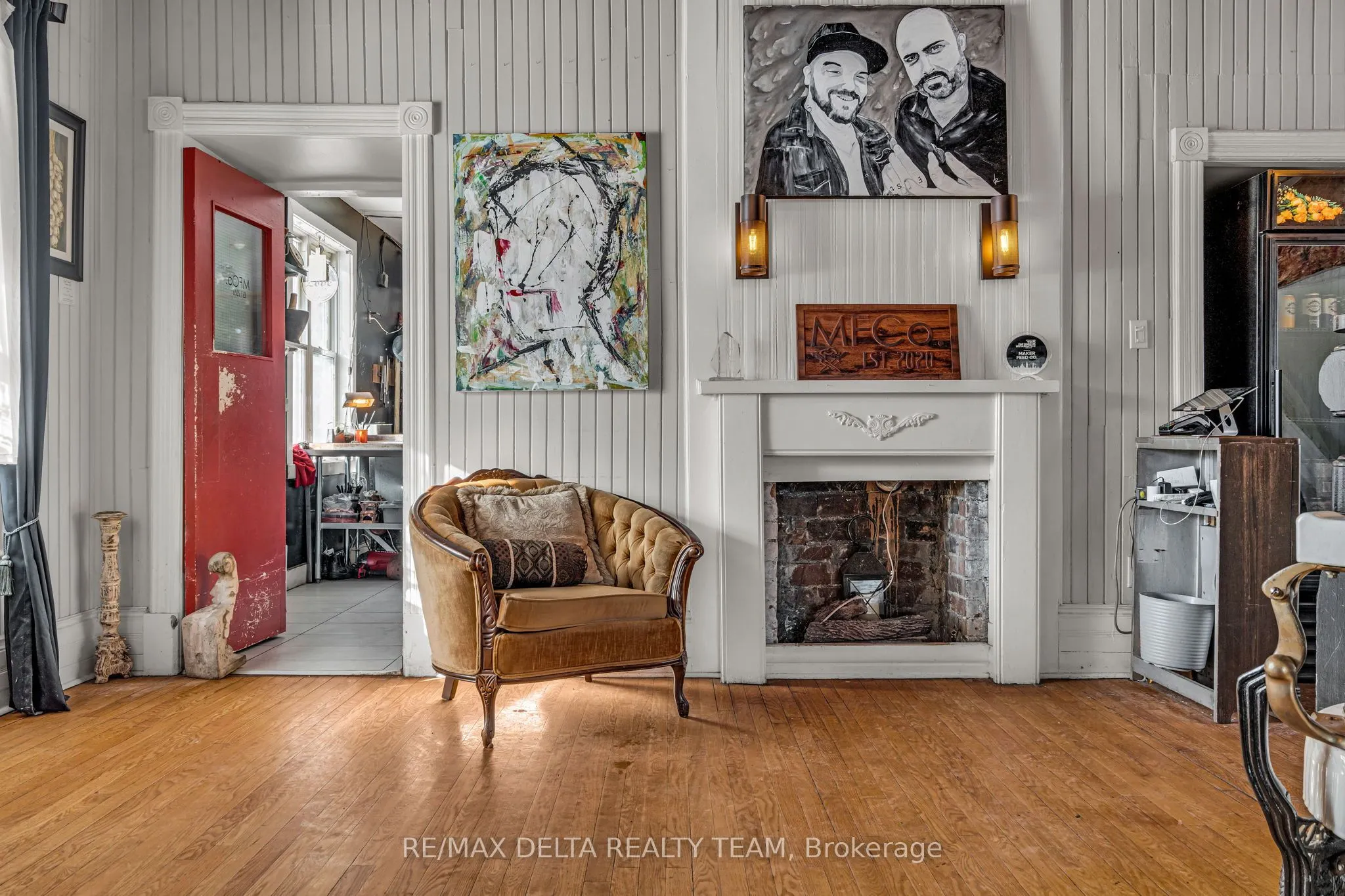 2607 OLD MONTREAL Road