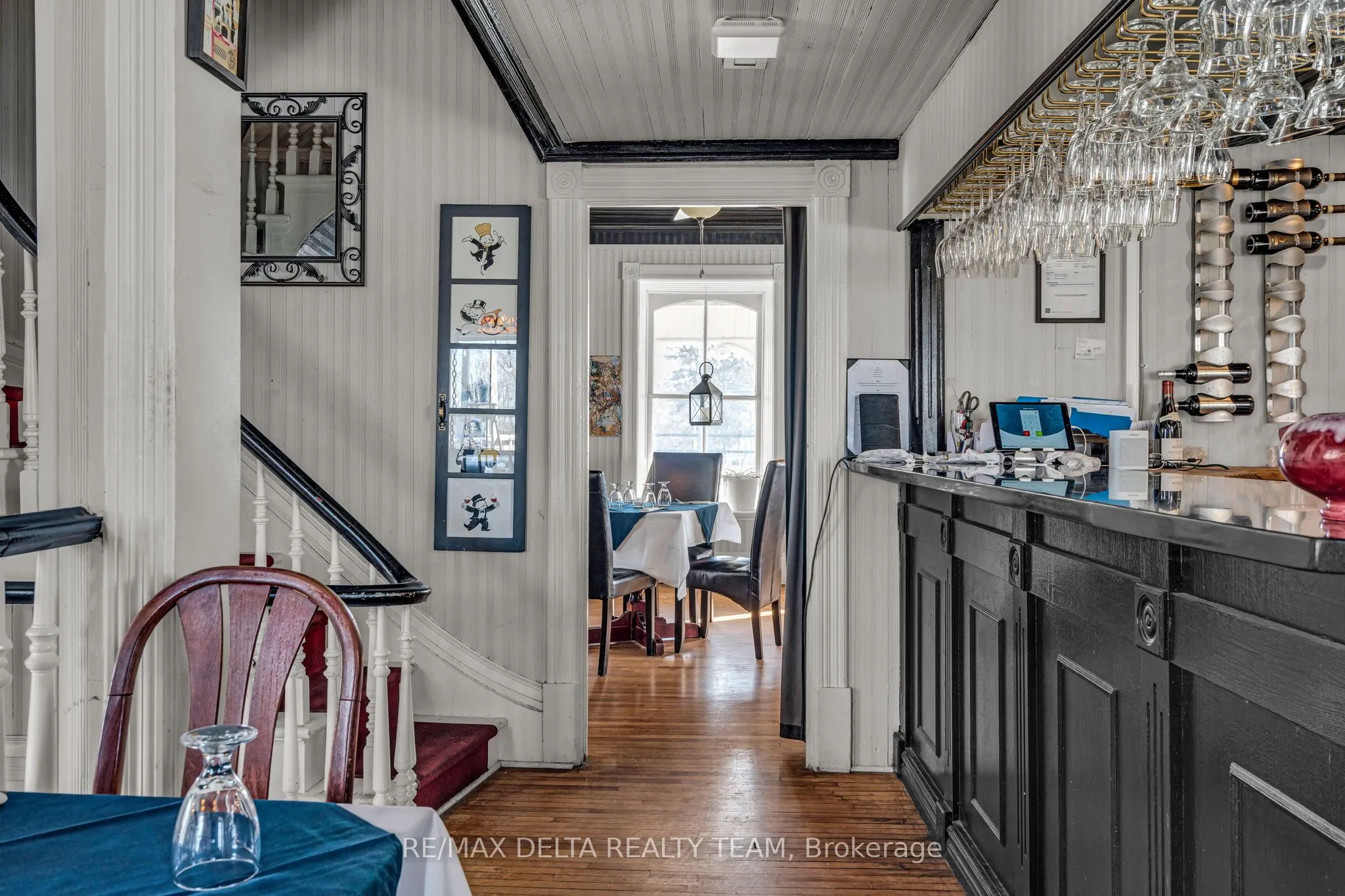 2607 OLD MONTREAL Road
