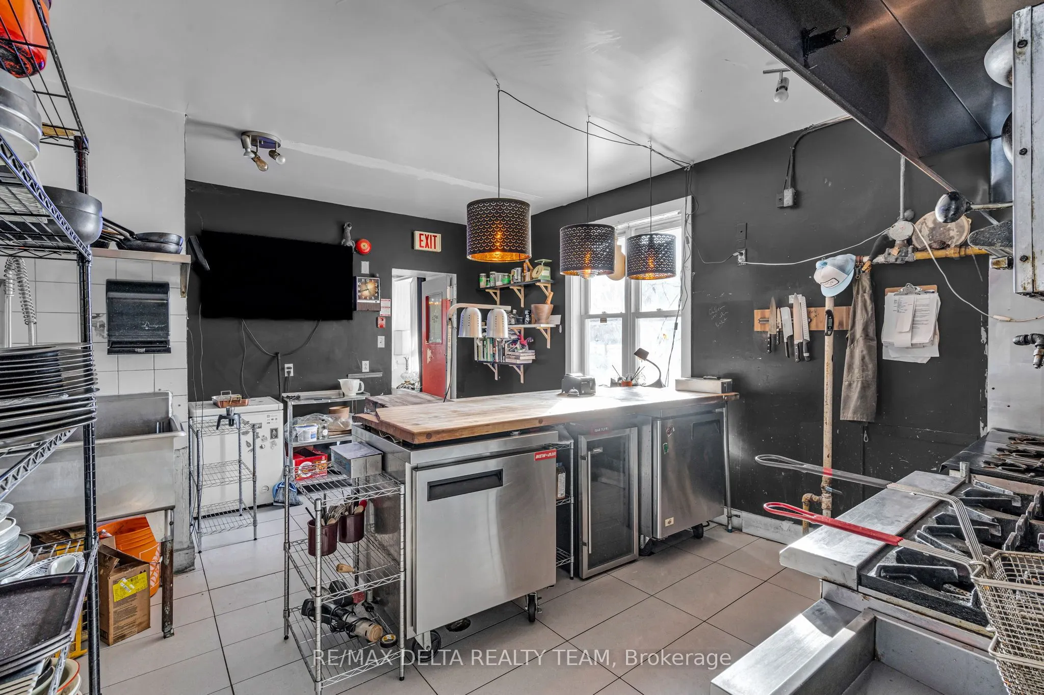 2607 OLD MONTREAL Road