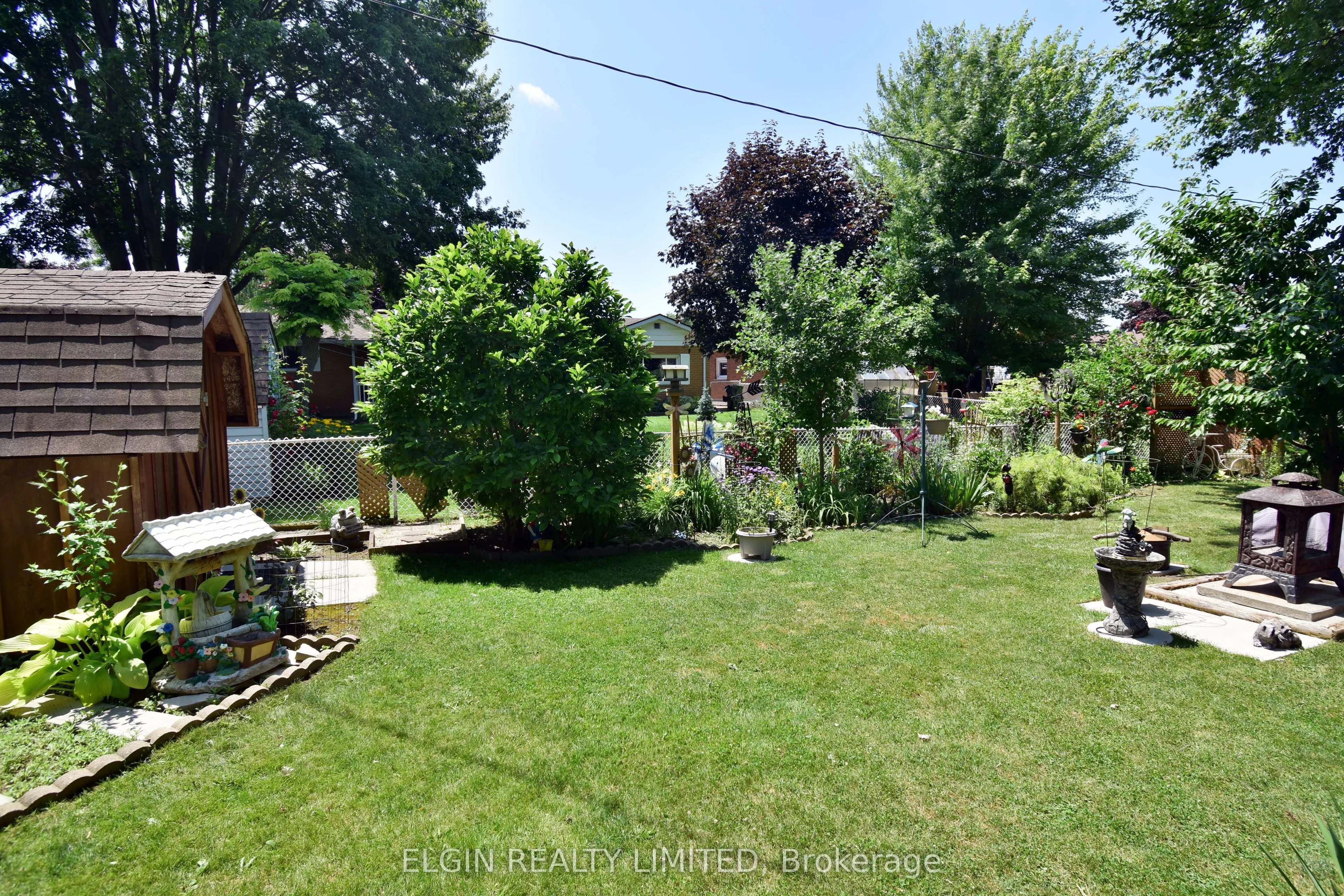 589 Elm Street