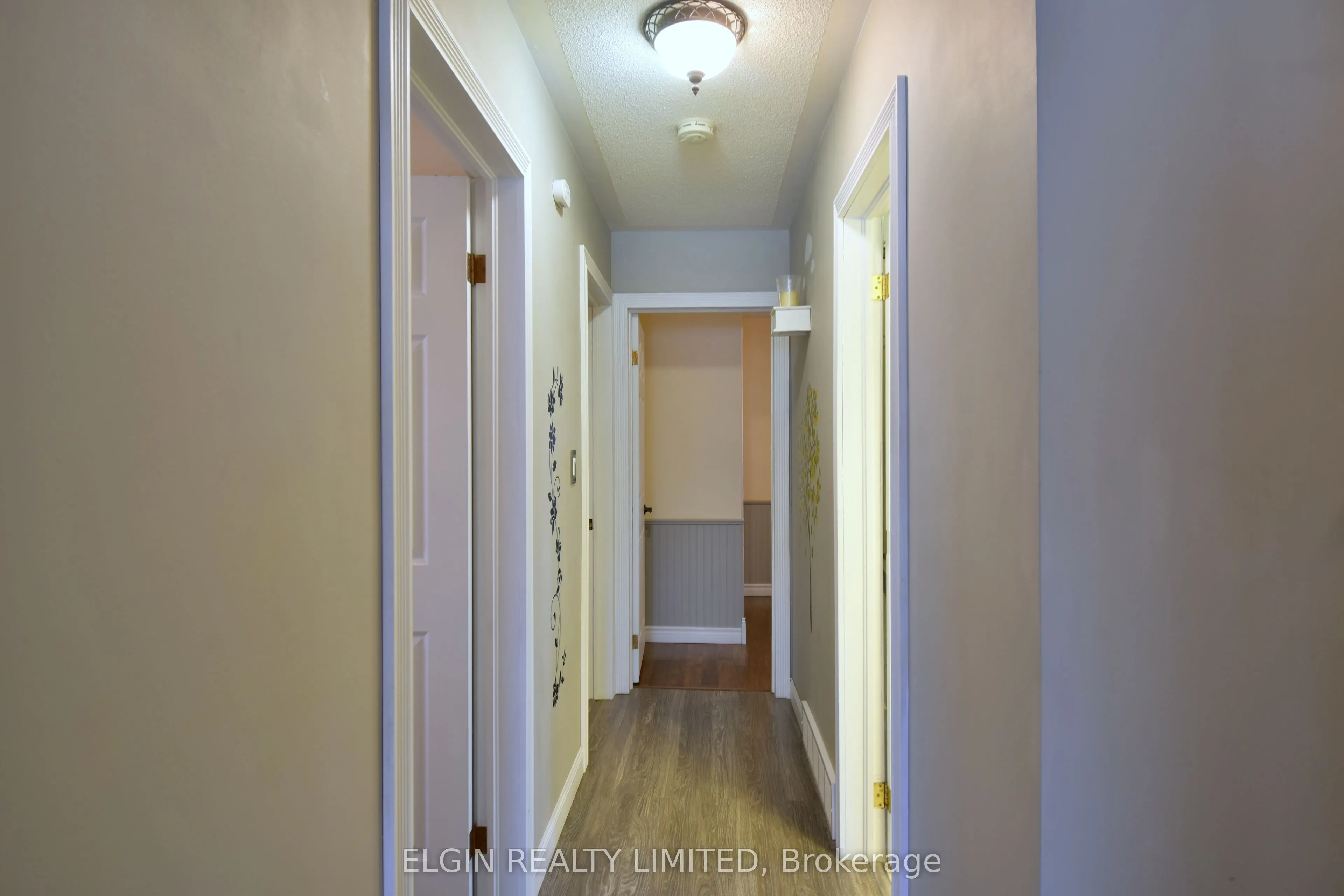 589 Elm Street