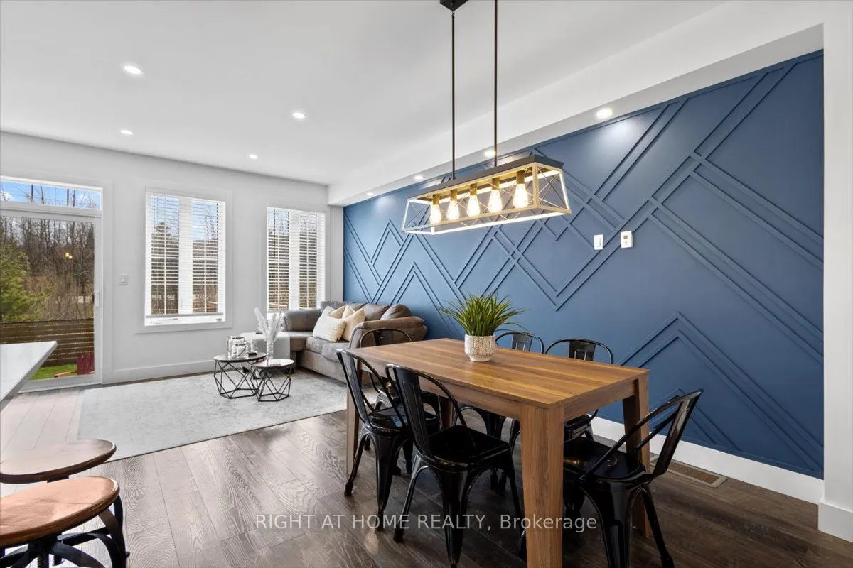 206 Yellow Birch Crescent