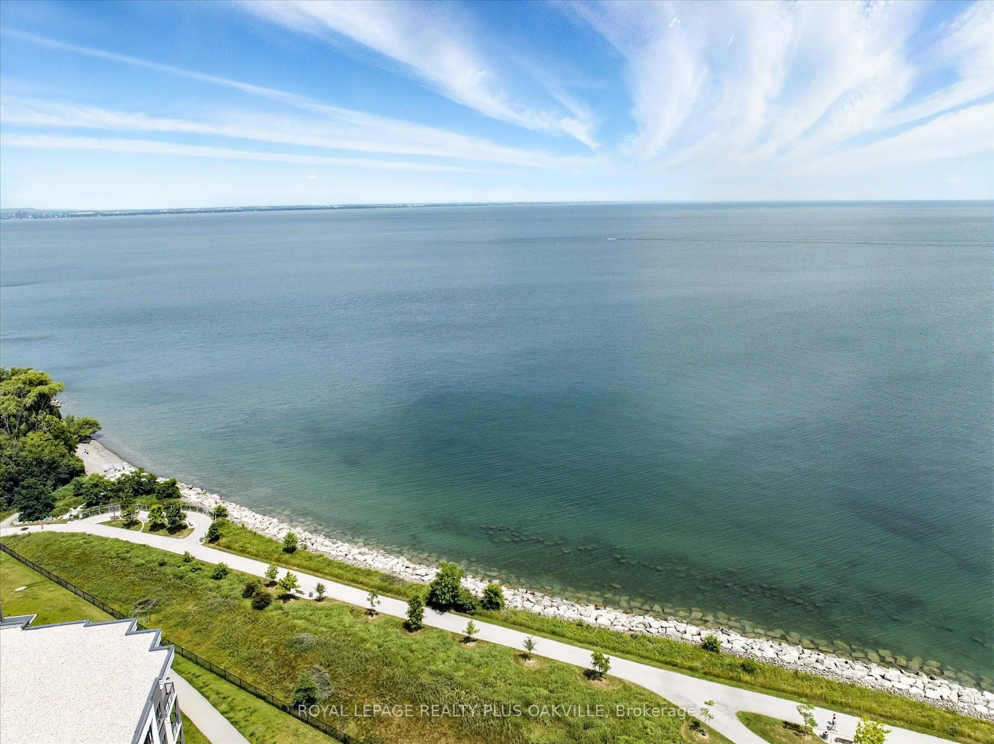 125 Shoreview Place, #316