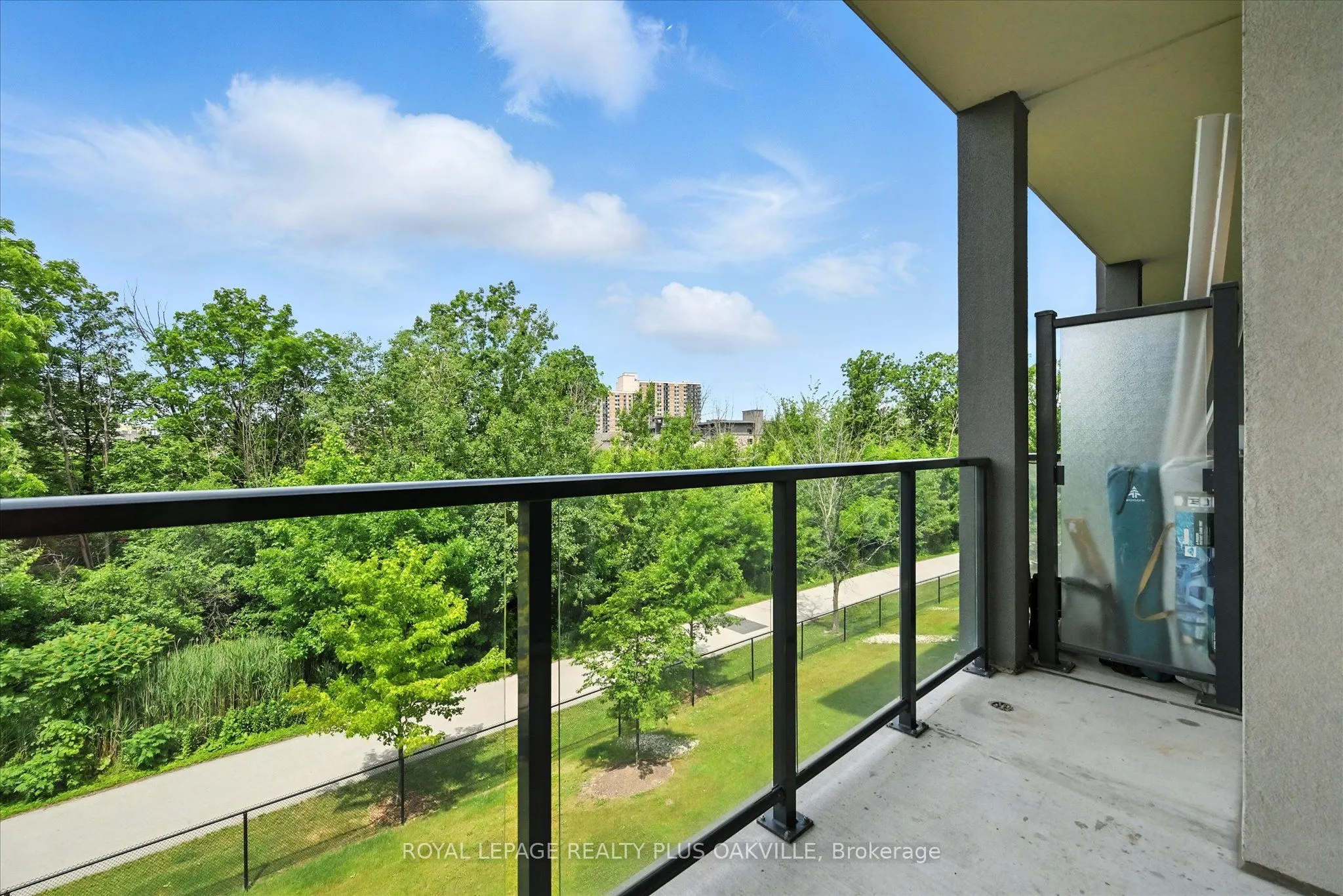125 Shoreview Place, #316