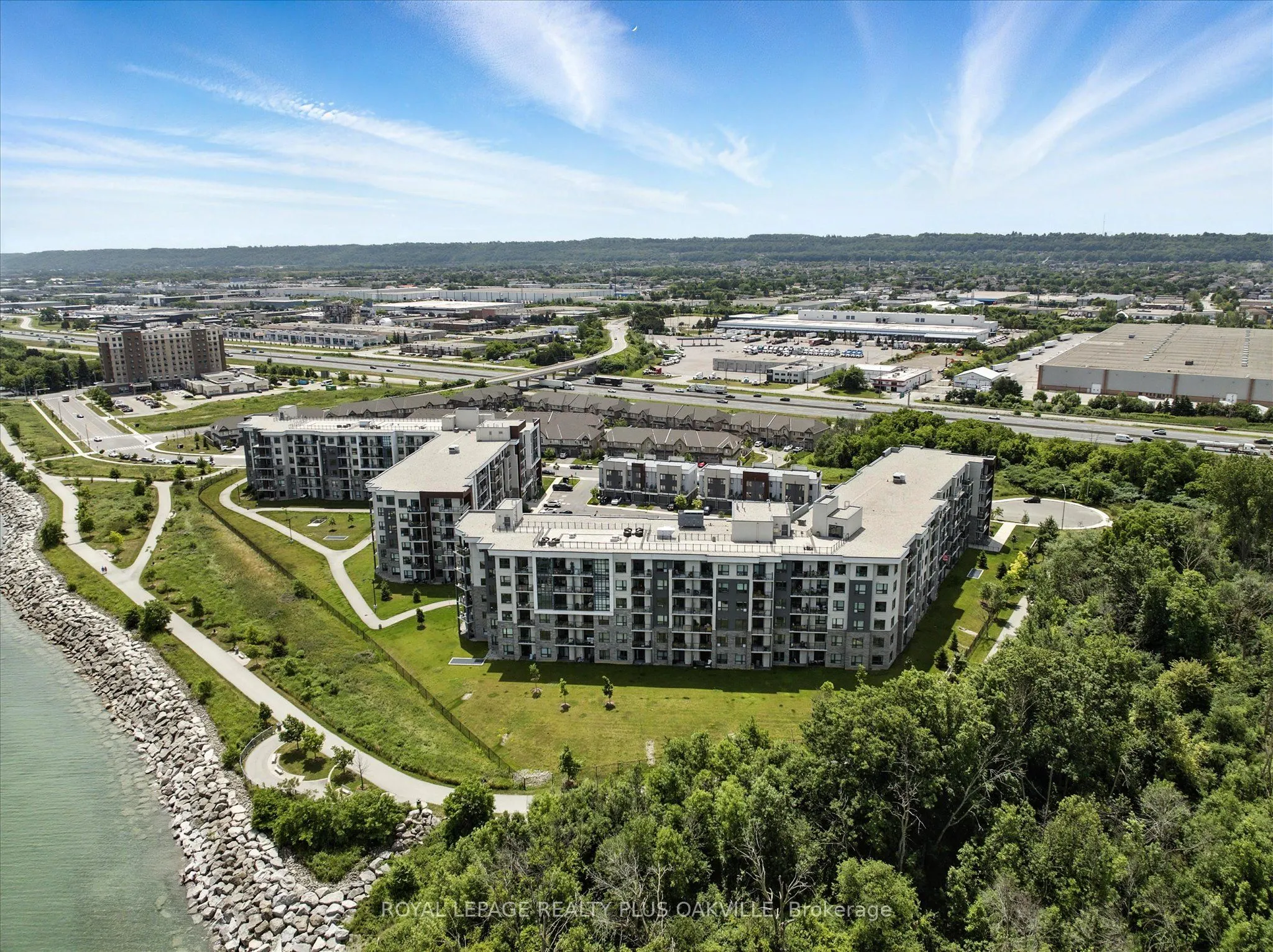 125 Shoreview Place, #316