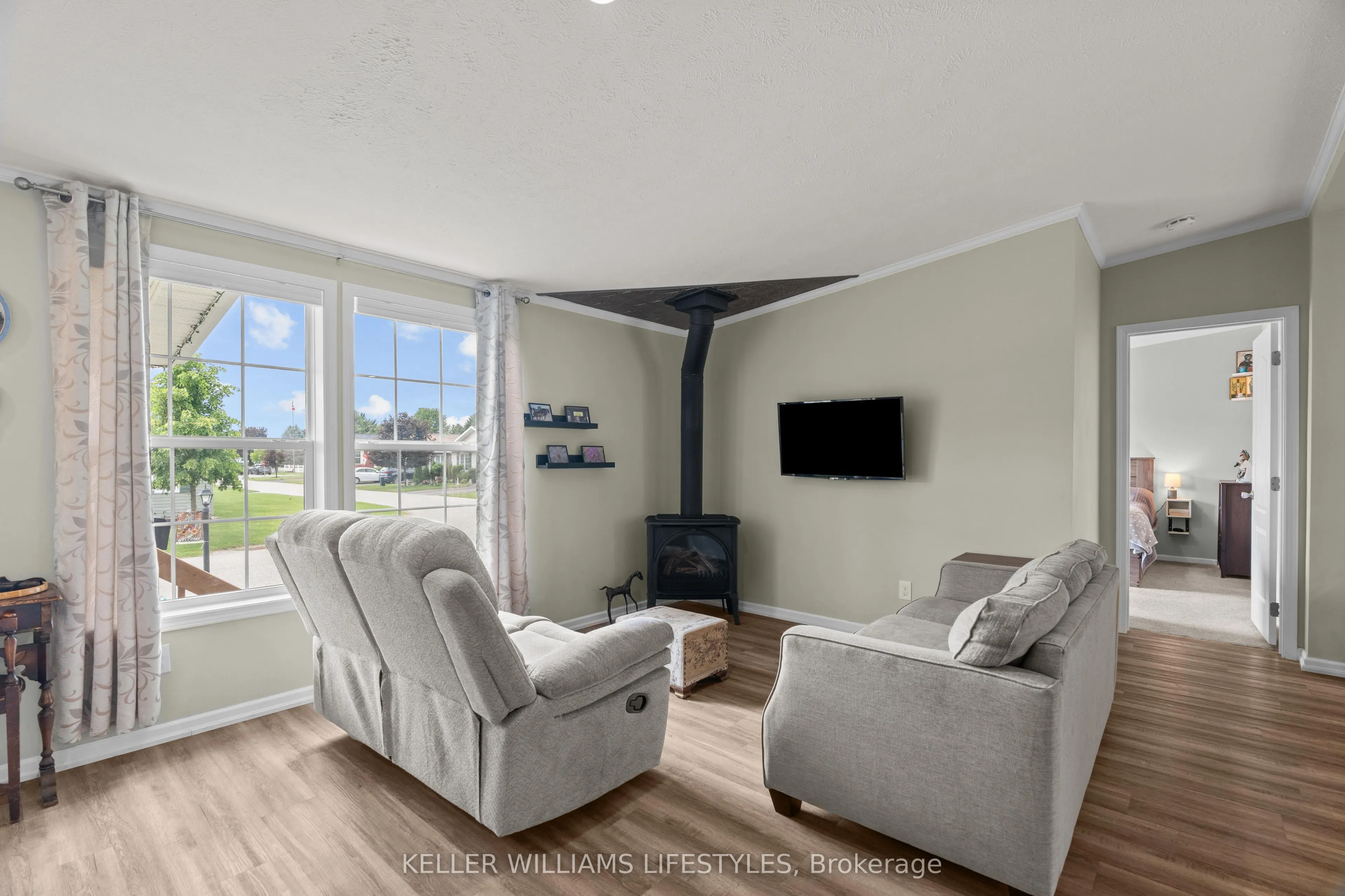 13 Kellestine Drive