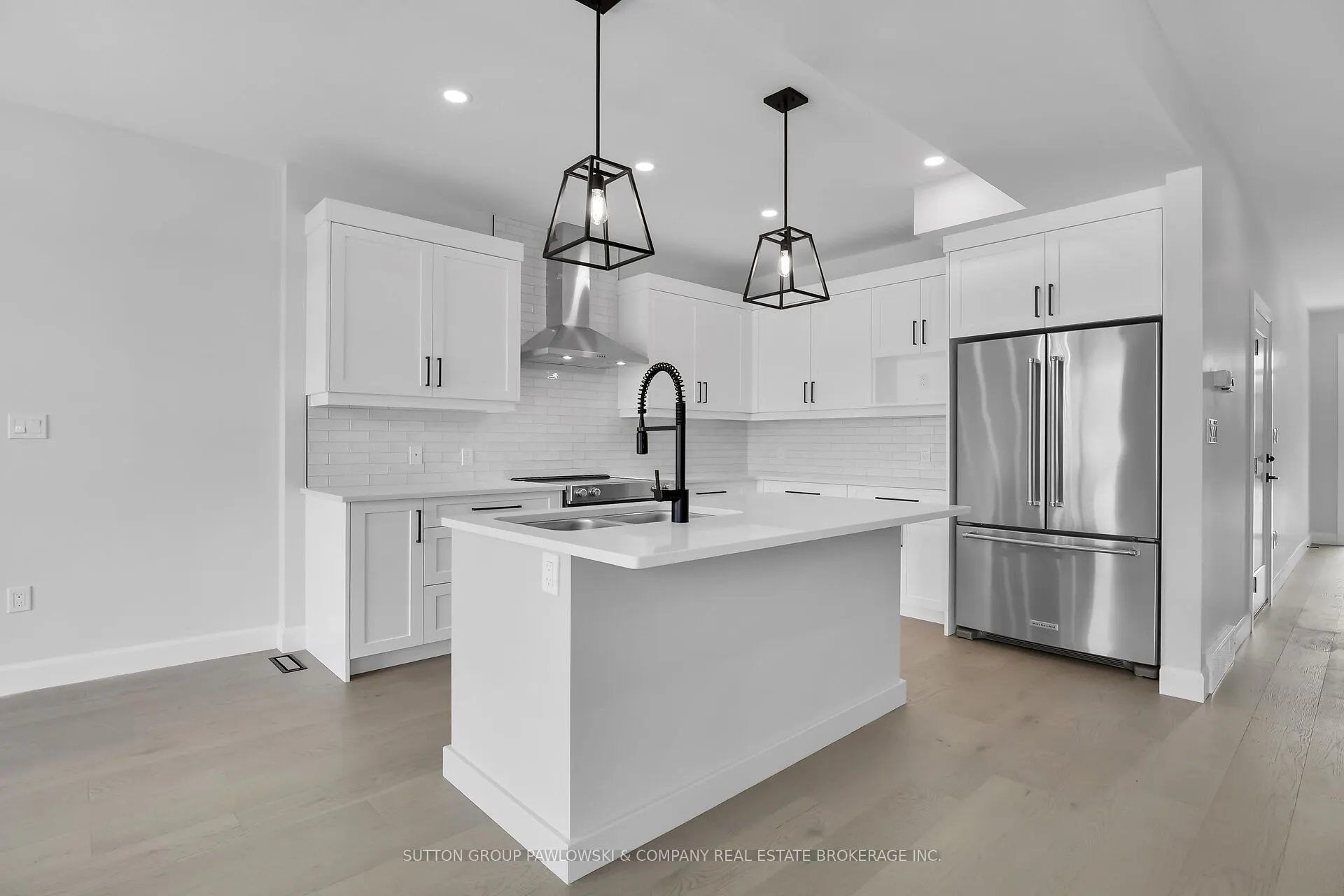414 Old Wonderland Road #5