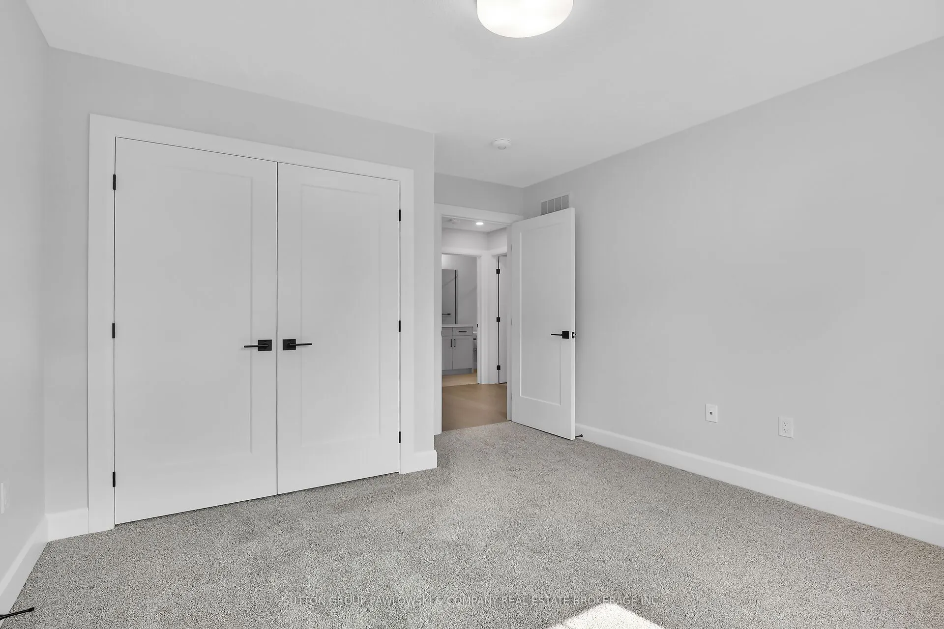 414 Old Wonderland Road #5