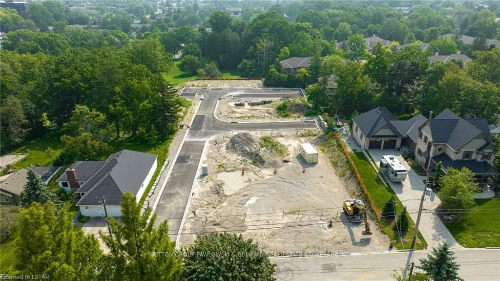 414 Old Wonderland Road #5