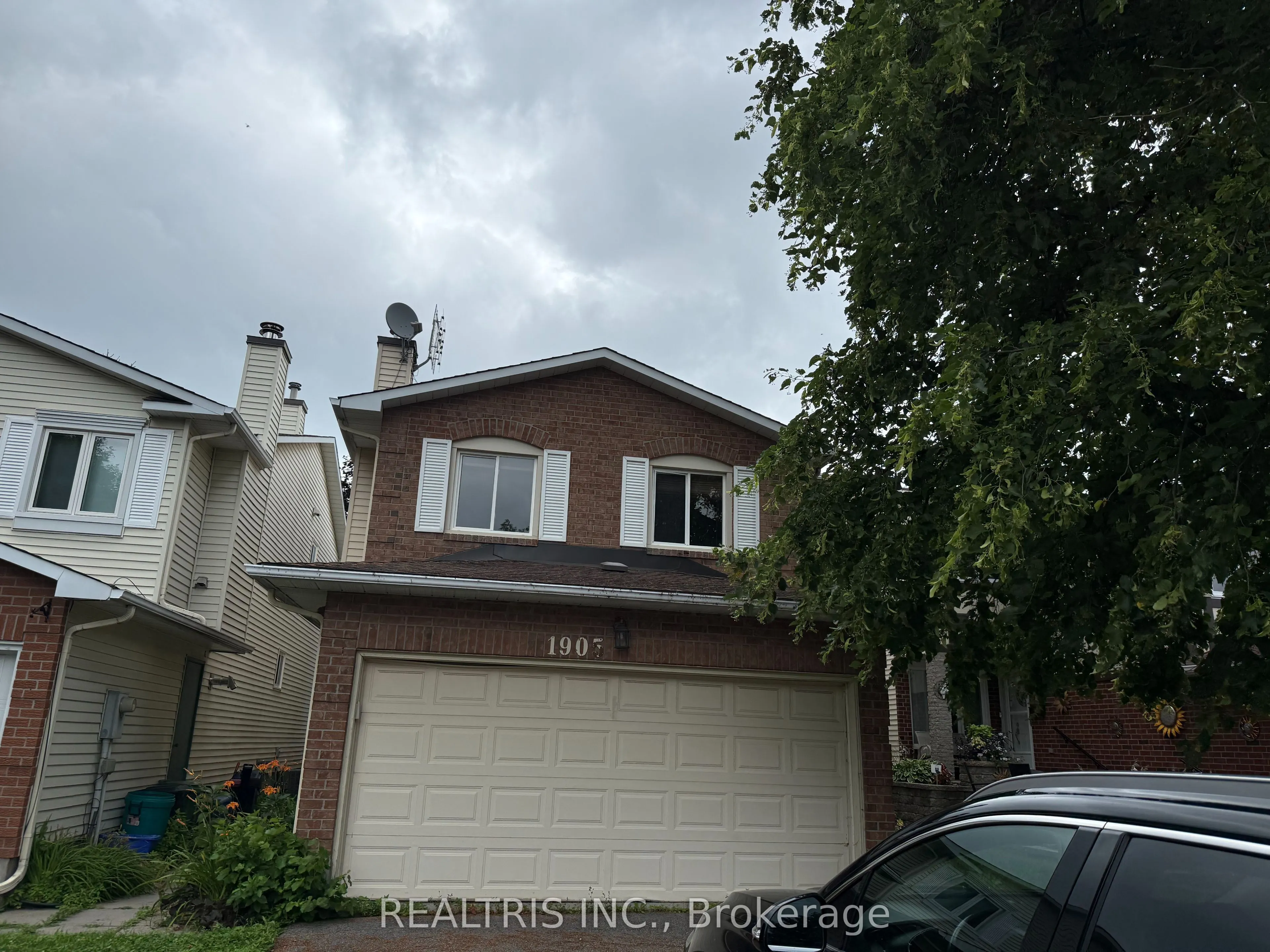 1905 Des Epinettes Avenue