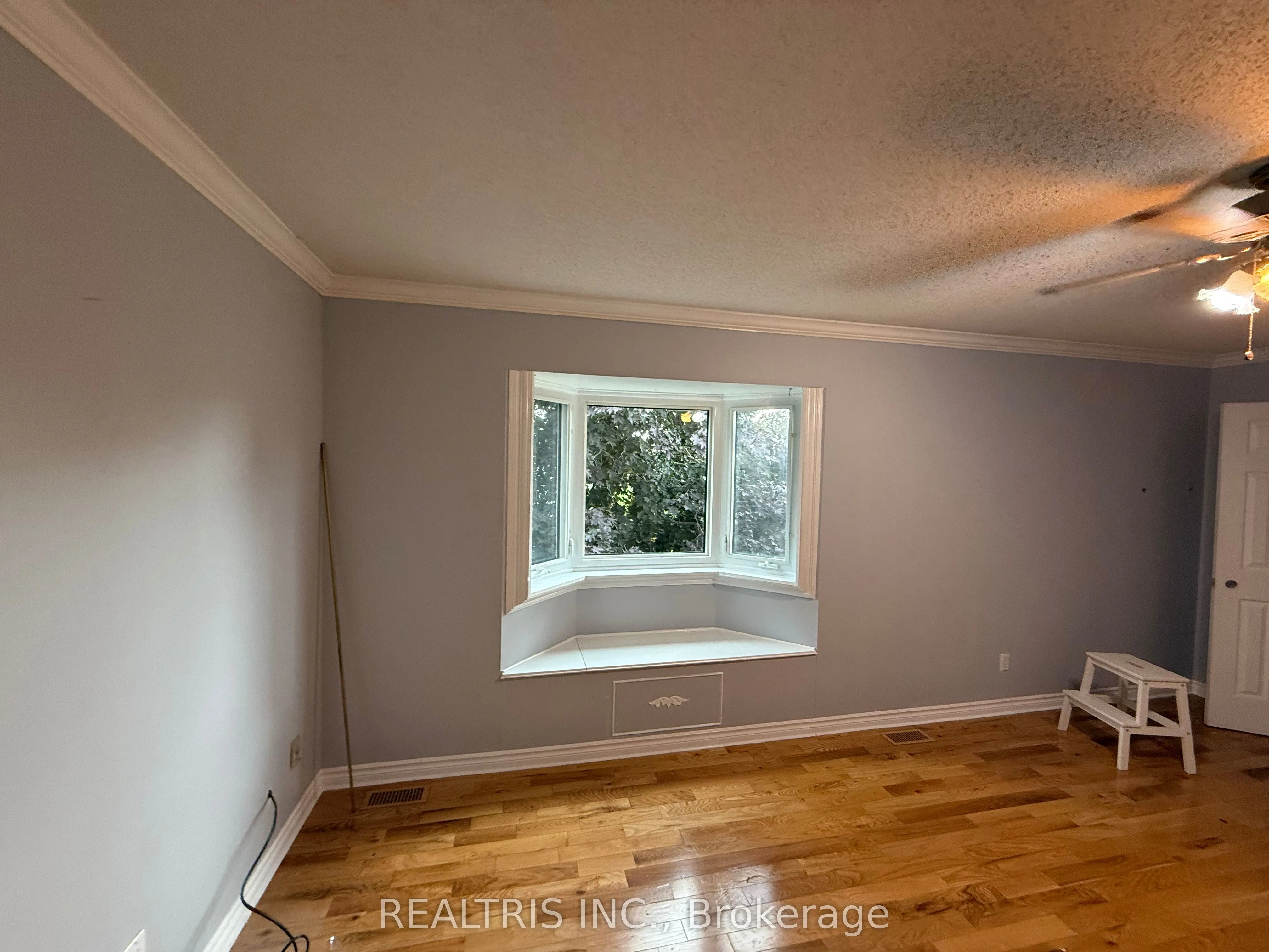 1905 Des Epinettes Avenue