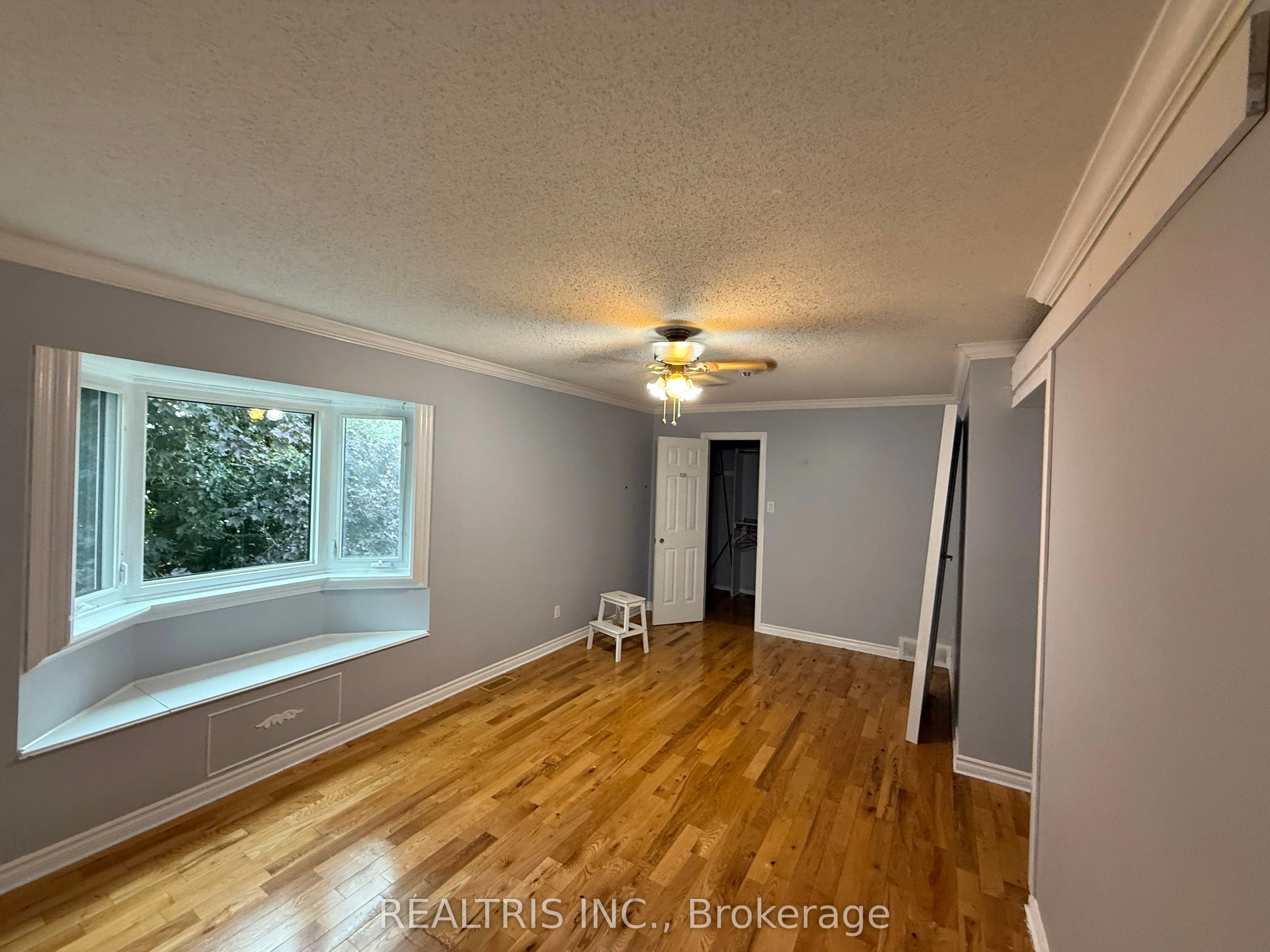 1905 Des Epinettes Avenue