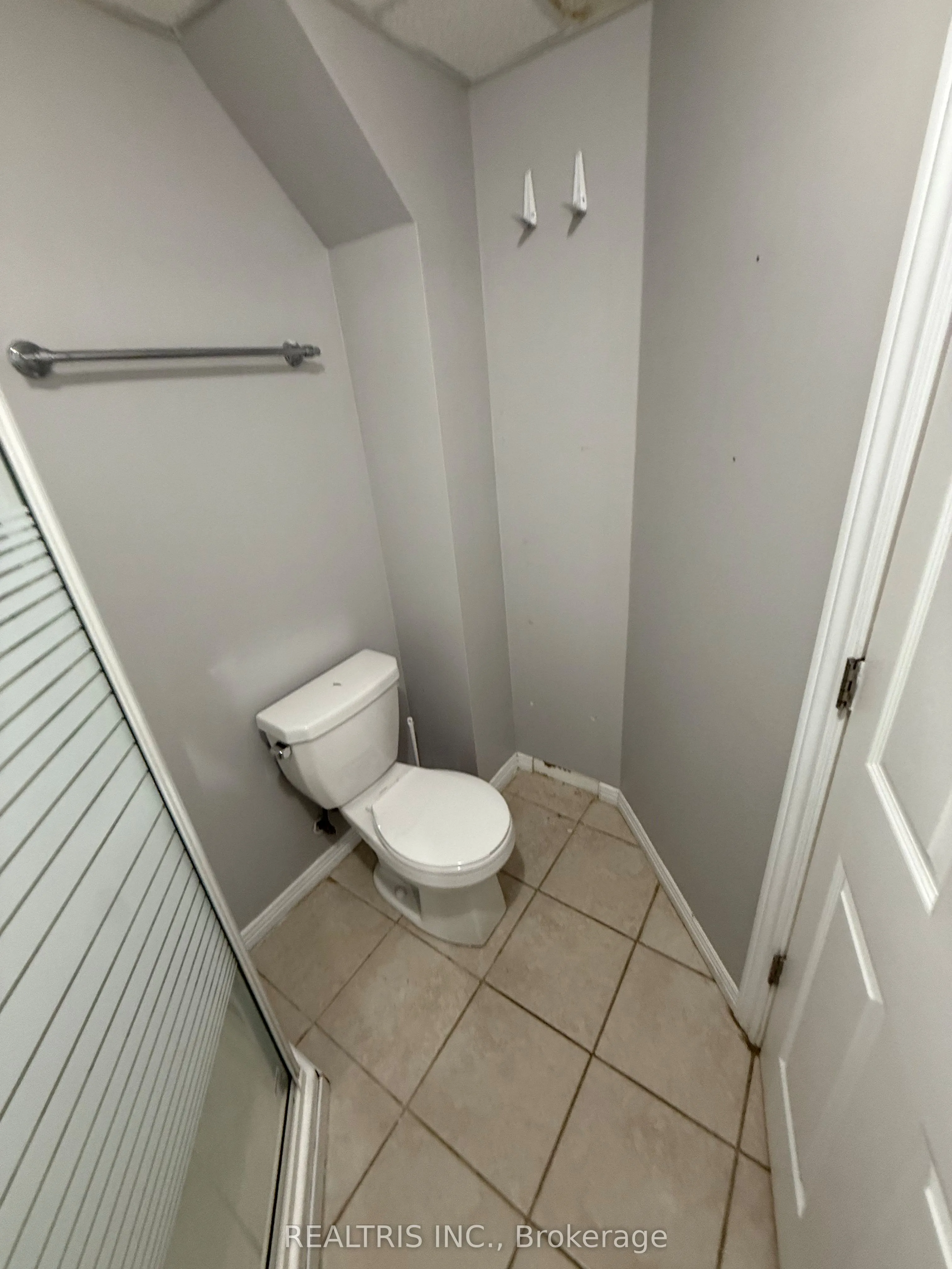 1905 Des Epinettes Avenue