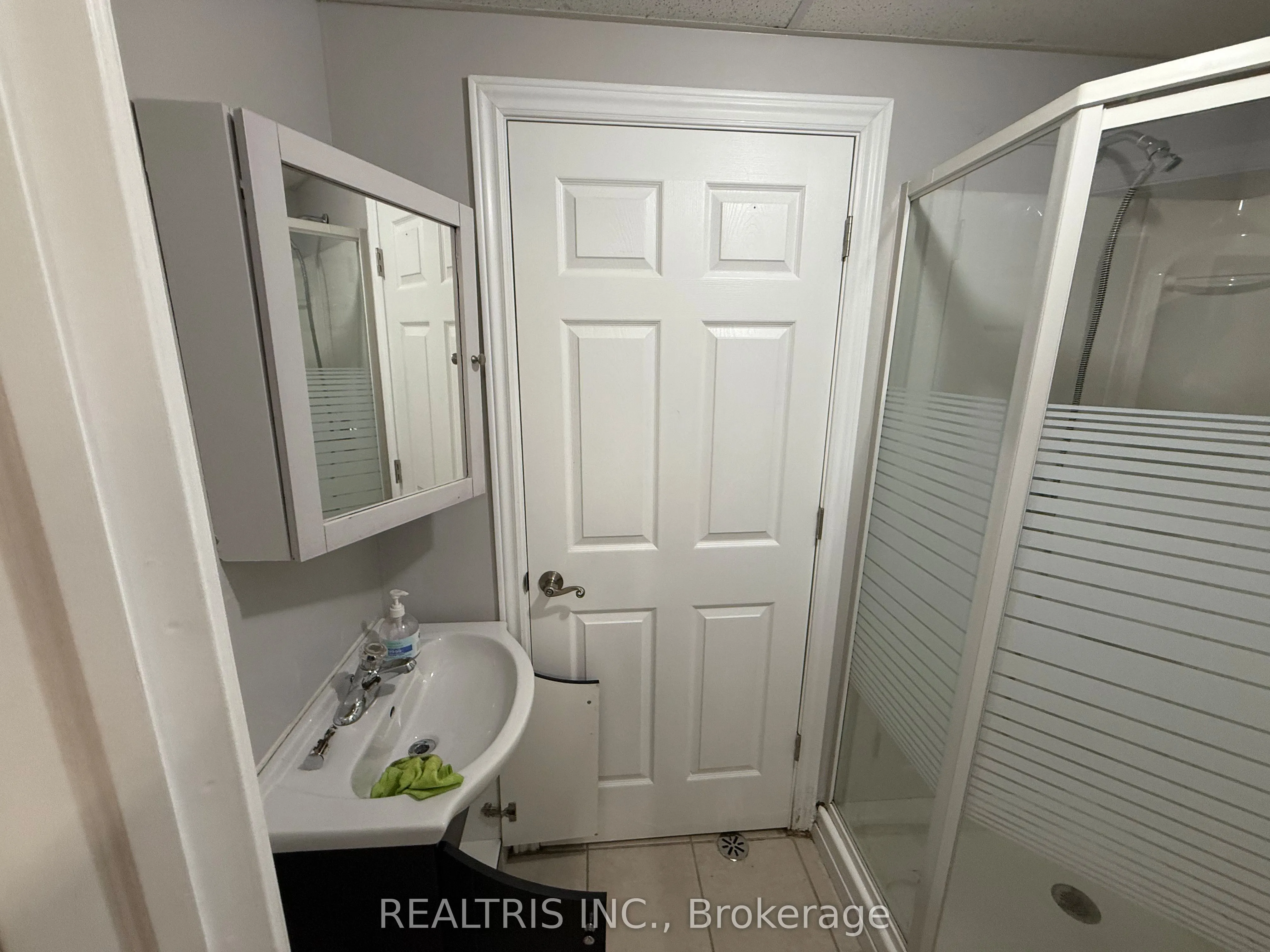 1905 Des Epinettes Avenue