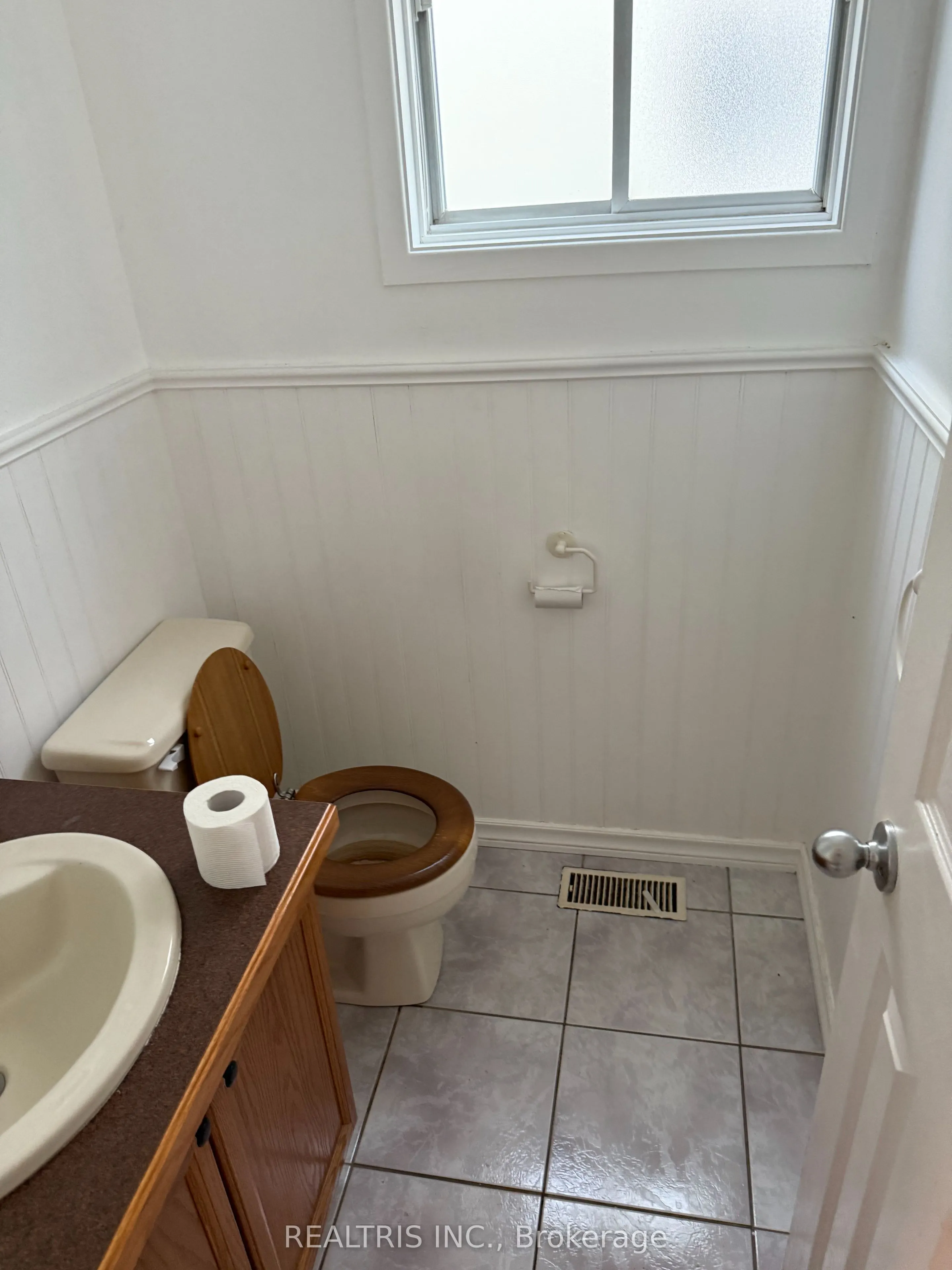 1905 Des Epinettes Avenue