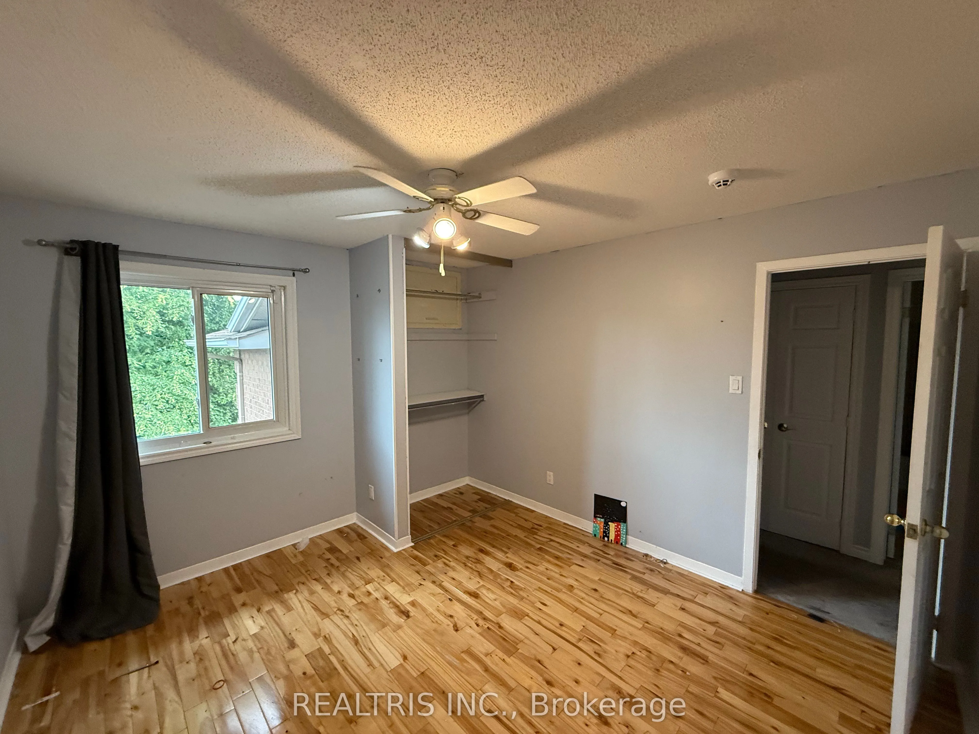 1905 Des Epinettes Avenue