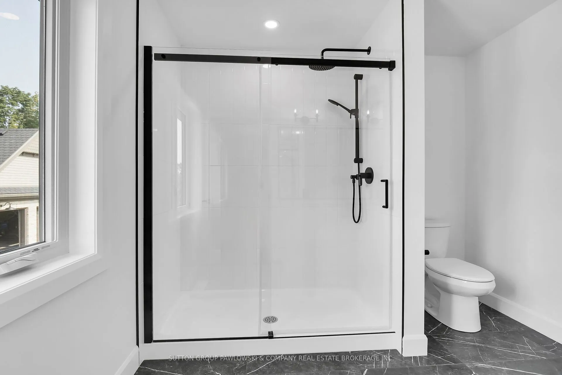 414 Old Wonderland Road #7
