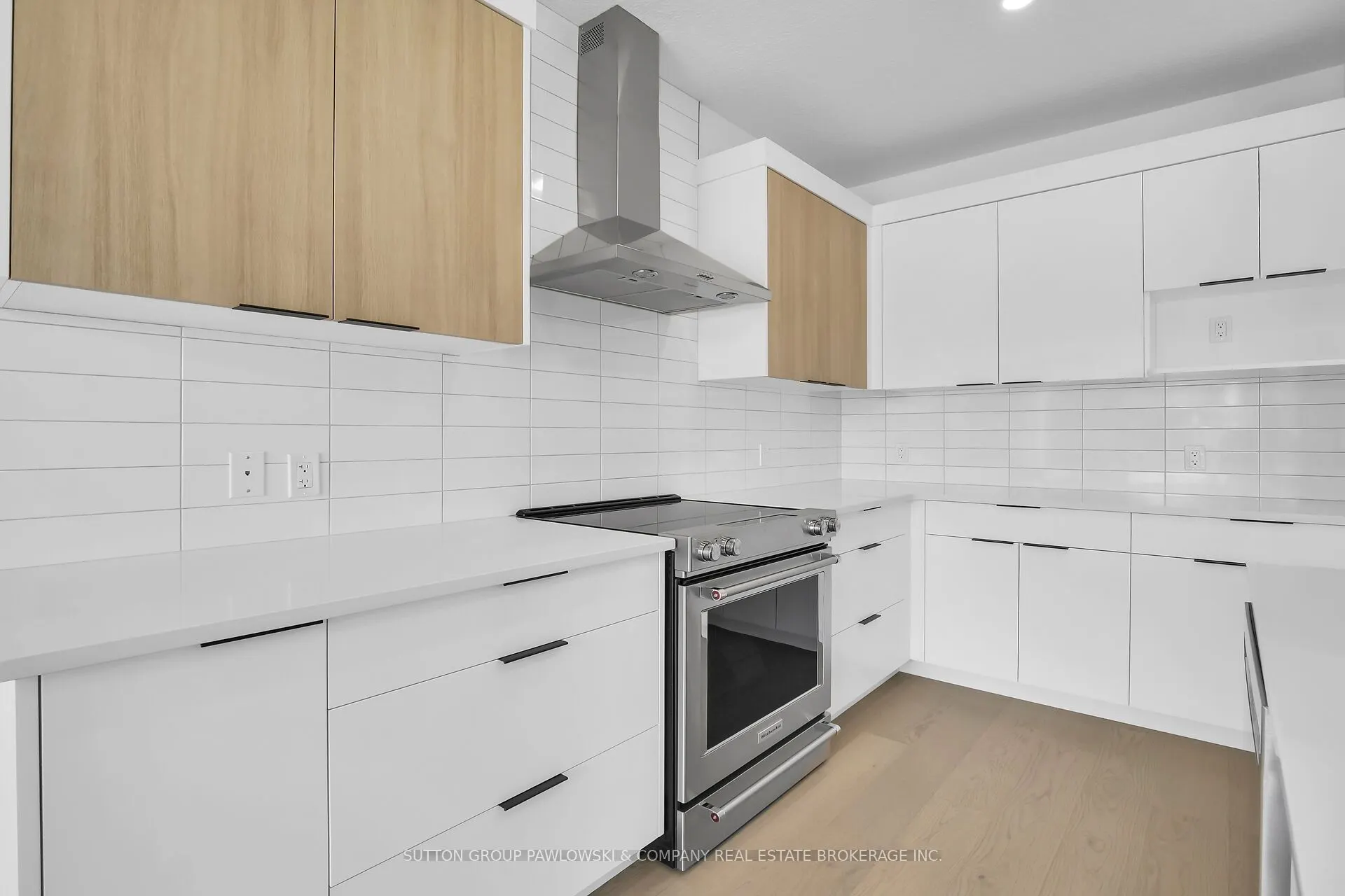 414 Old Wonderland Road #7