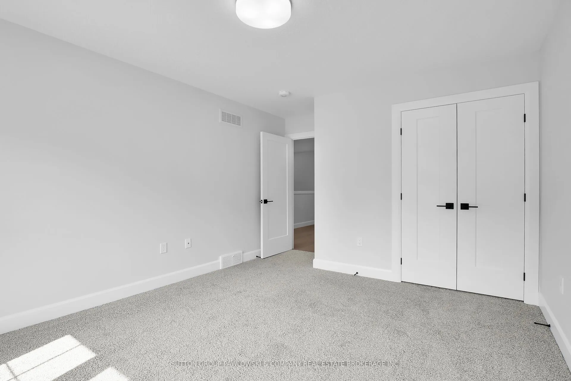 414 Old Wonderland Road #3