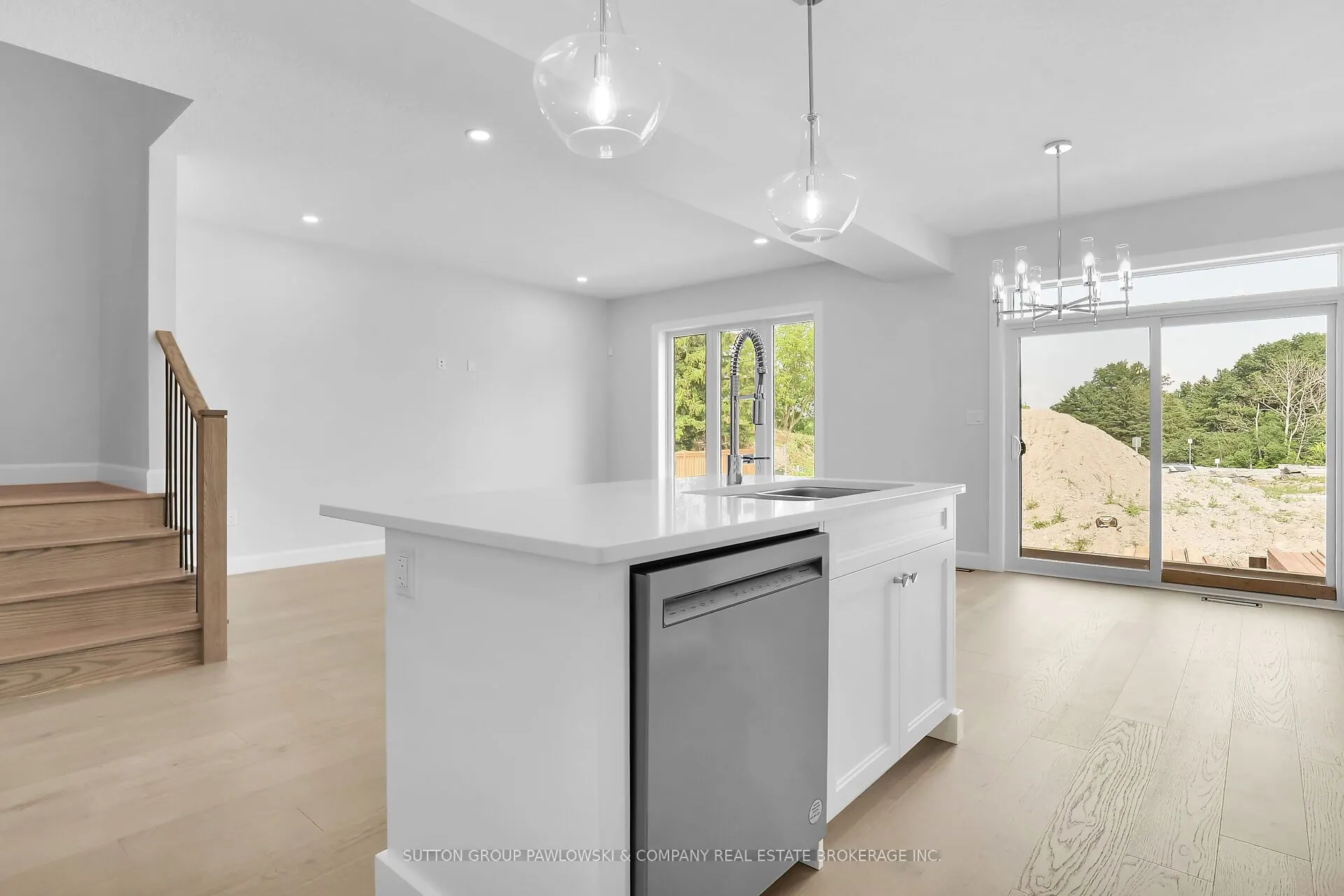 414 Old Wonderland Road #31