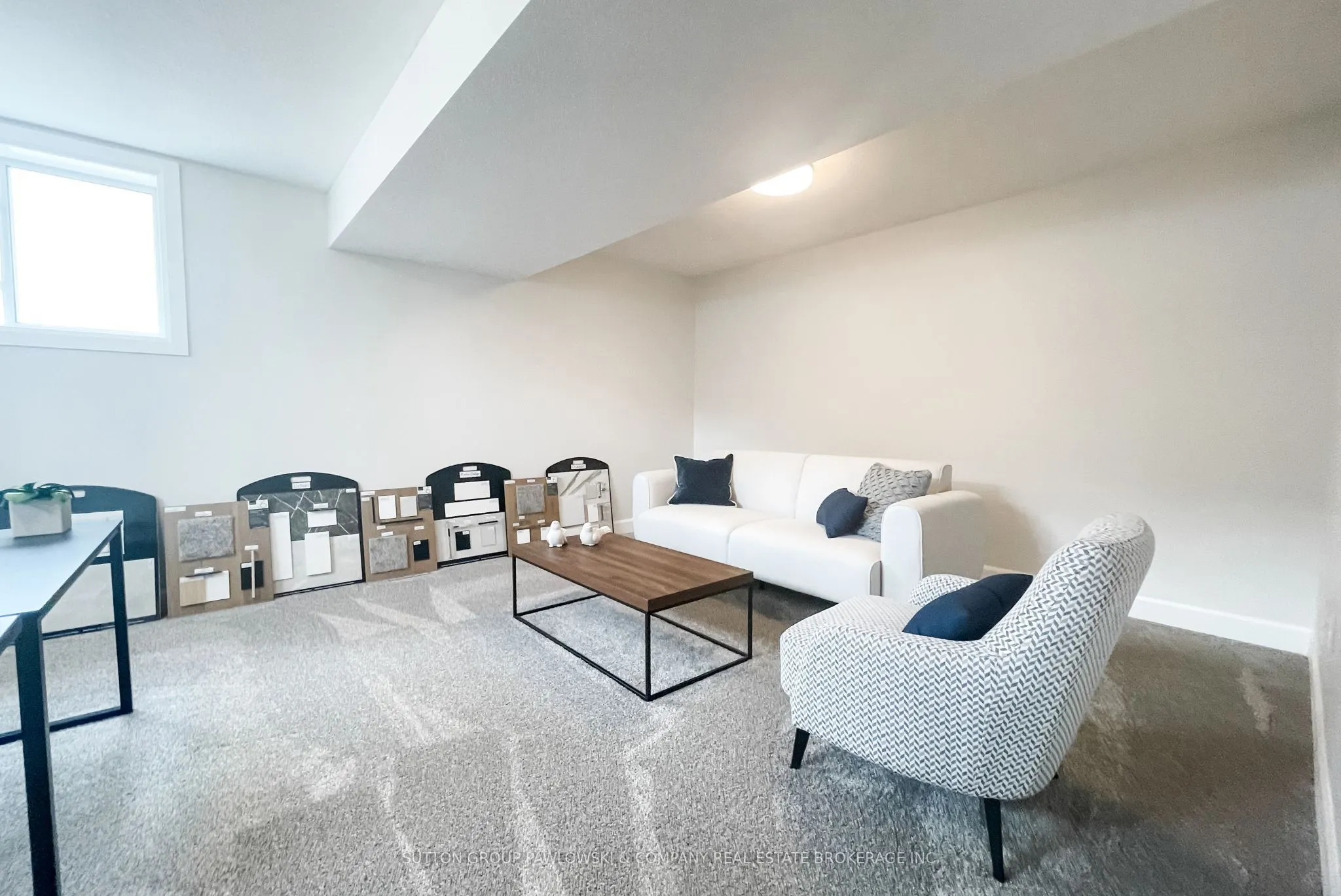414 Old Wonderland Road #33
