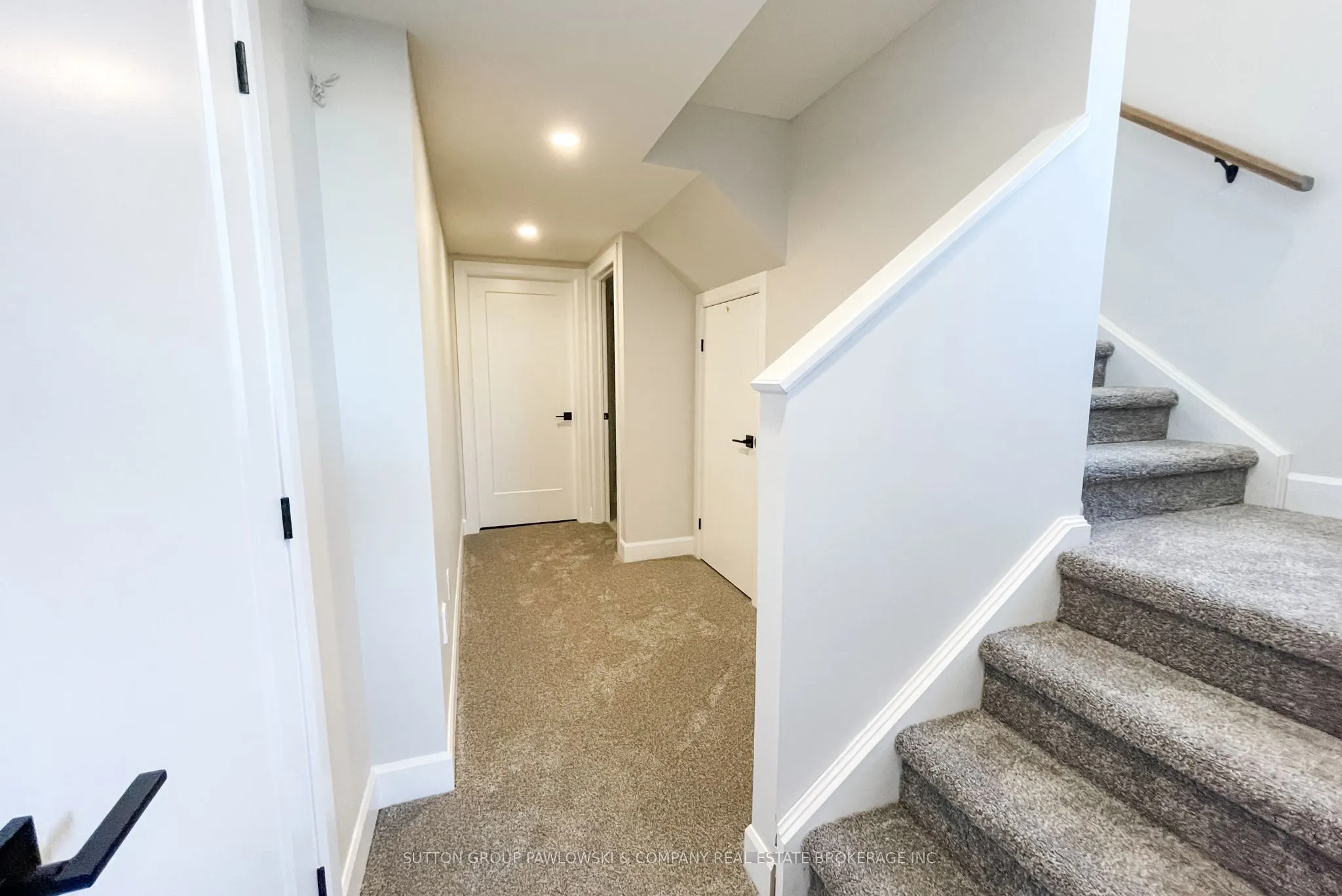 414 Old Wonderland Road #33