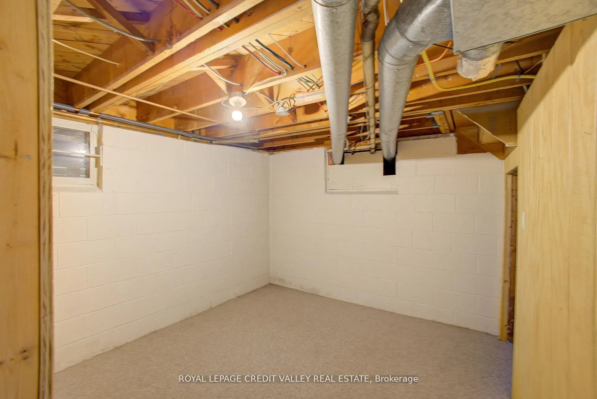 9468 Wellington Road 42