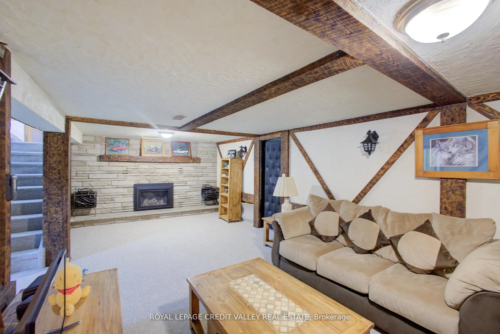 9468 Wellington Road 42