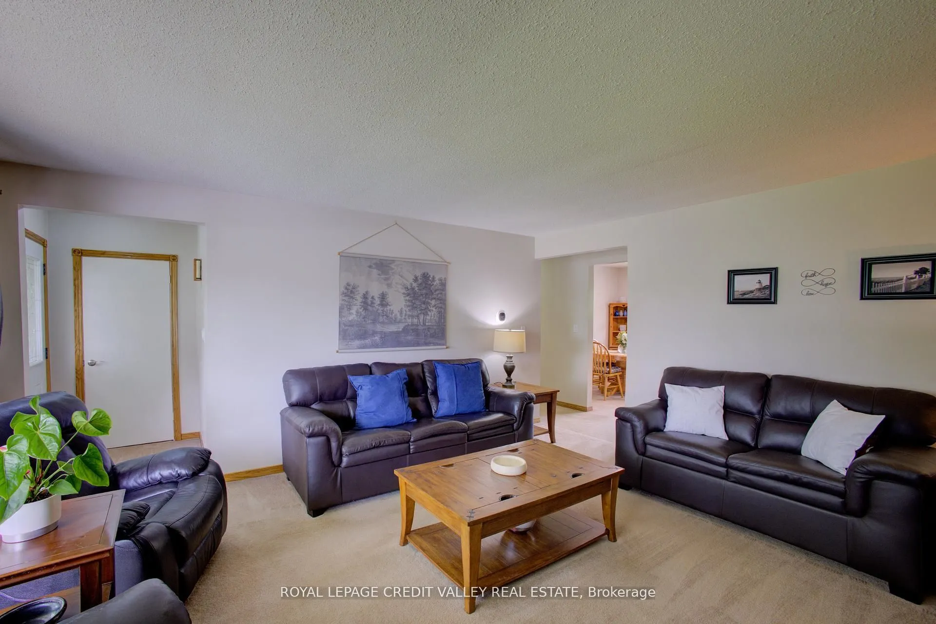 9468 Wellington Road 42
