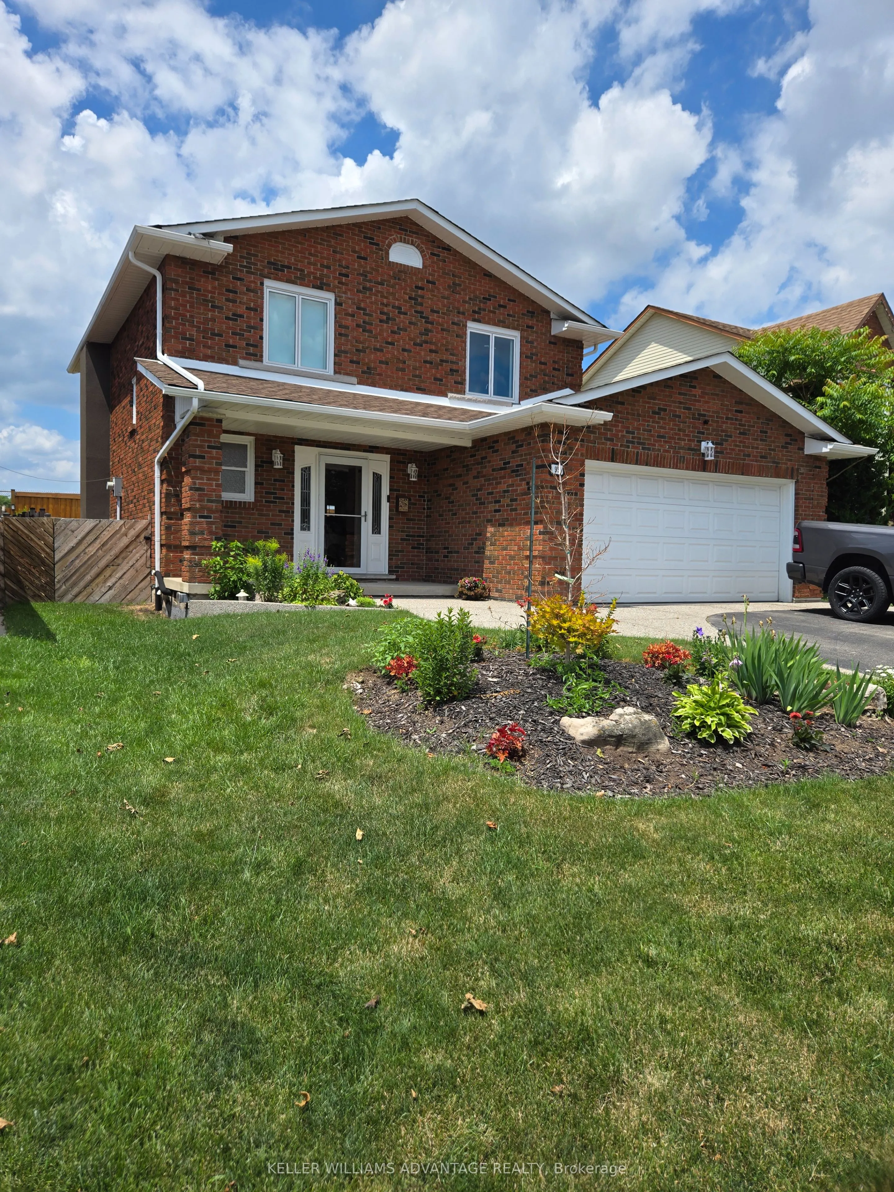 99 Pinewarbler Drive