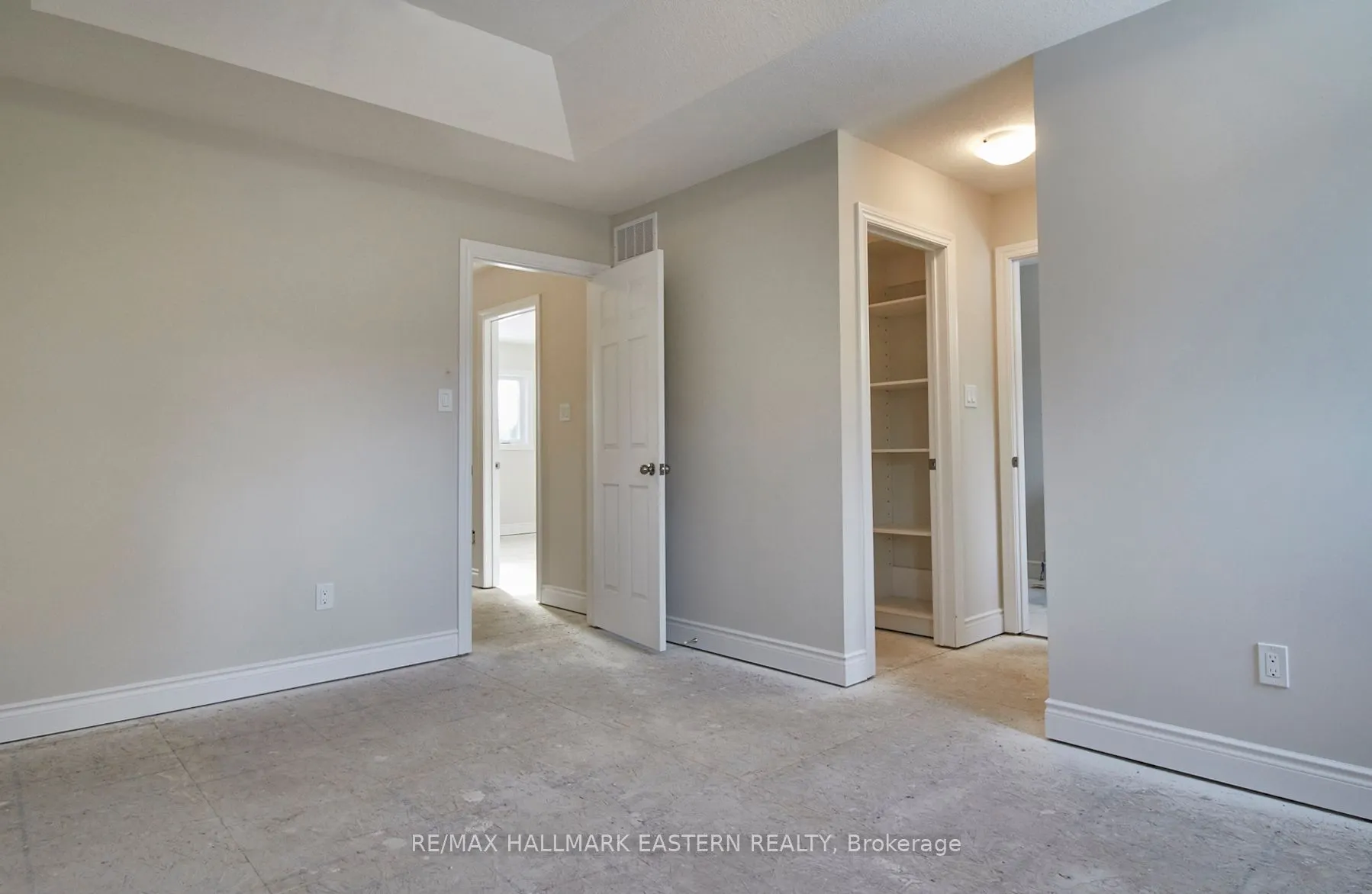 32 Coldbrook Drive