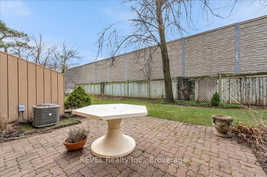 178 Scott Street, #36