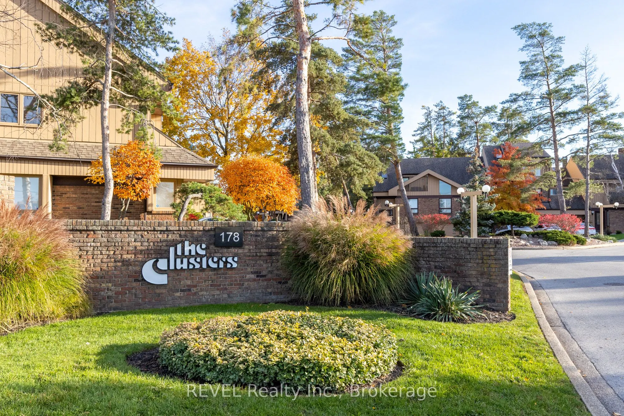 178 Scott Street, #36